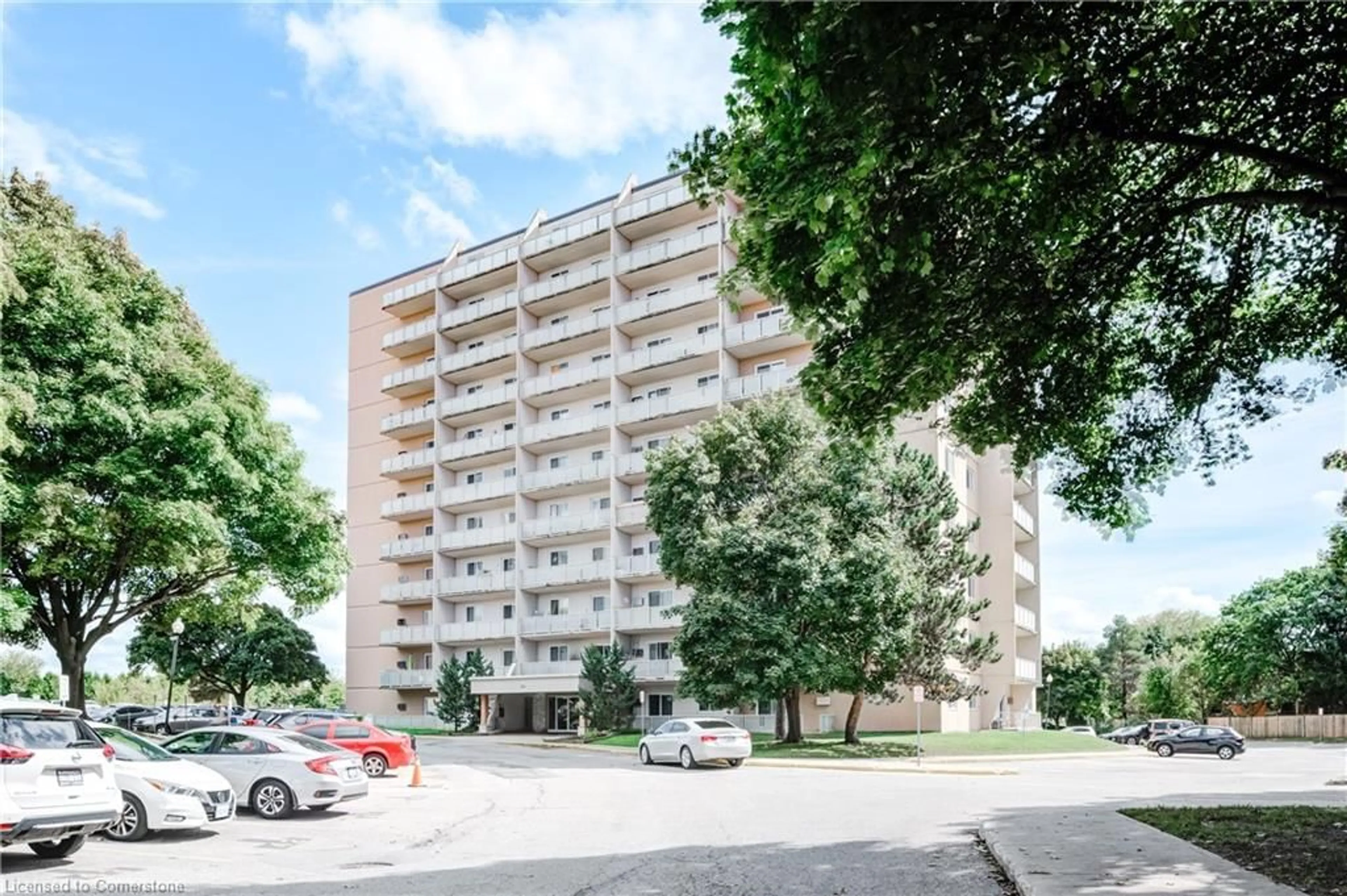 Outside view for 563 Mornington Ave #305, London Ontario N5Y 4T8