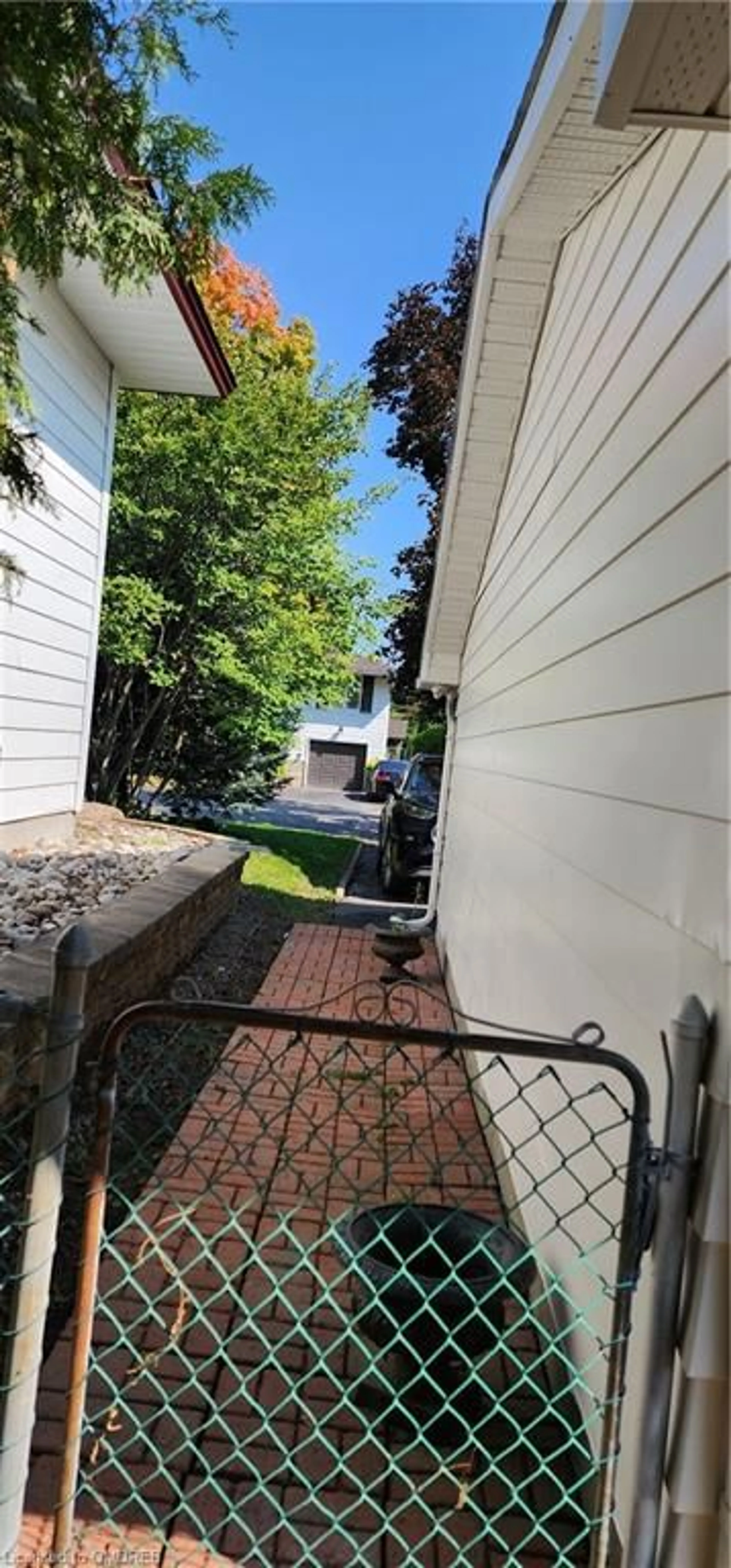 Patio, the fenced backyard for 3336 Kodiak St, Ottawa Ontario K1V 7S8