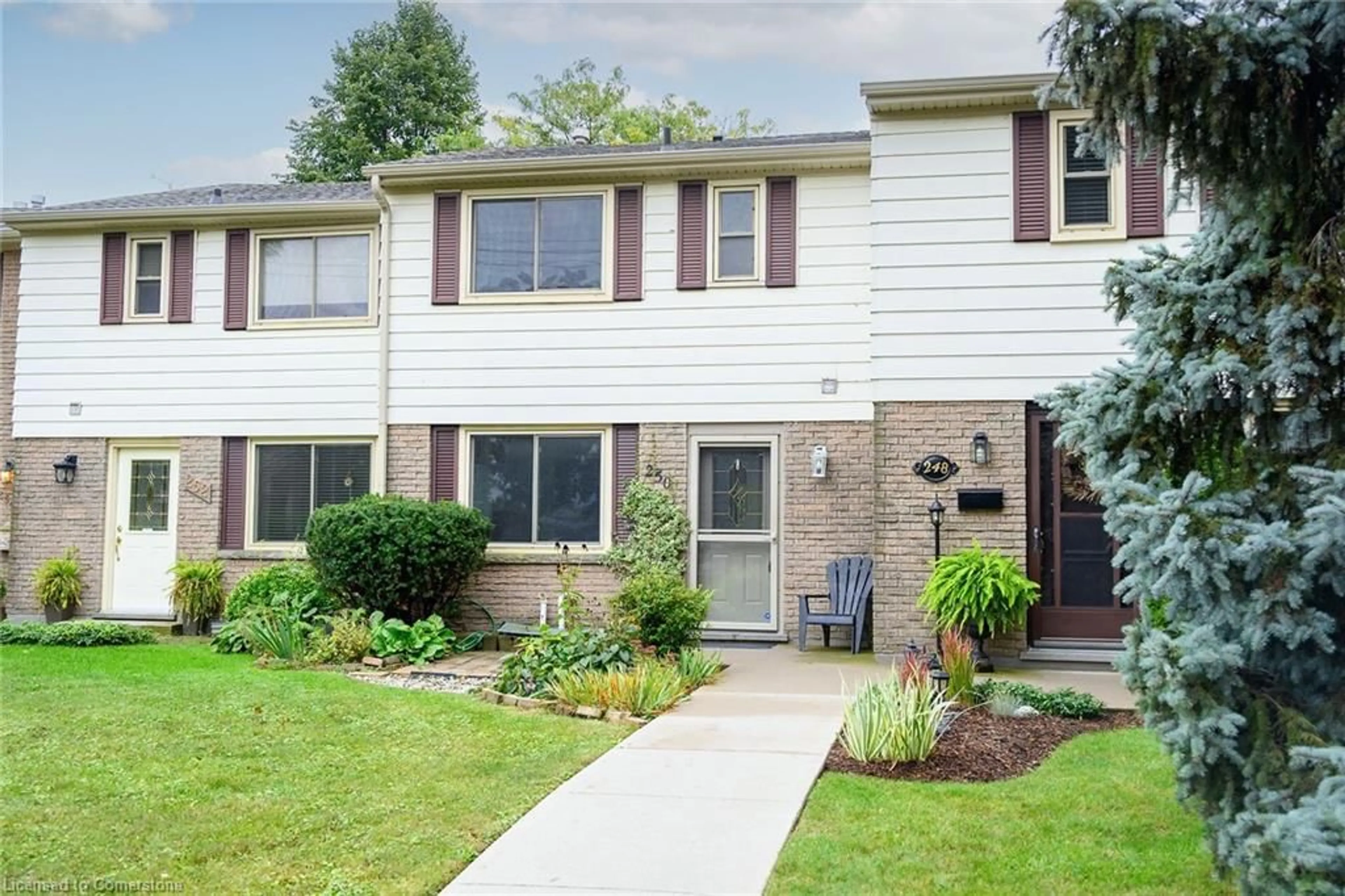 A pic from exterior of the house or condo, cottage for 250 San Francisco Ave, Hamilton Ontario L9C 5N9