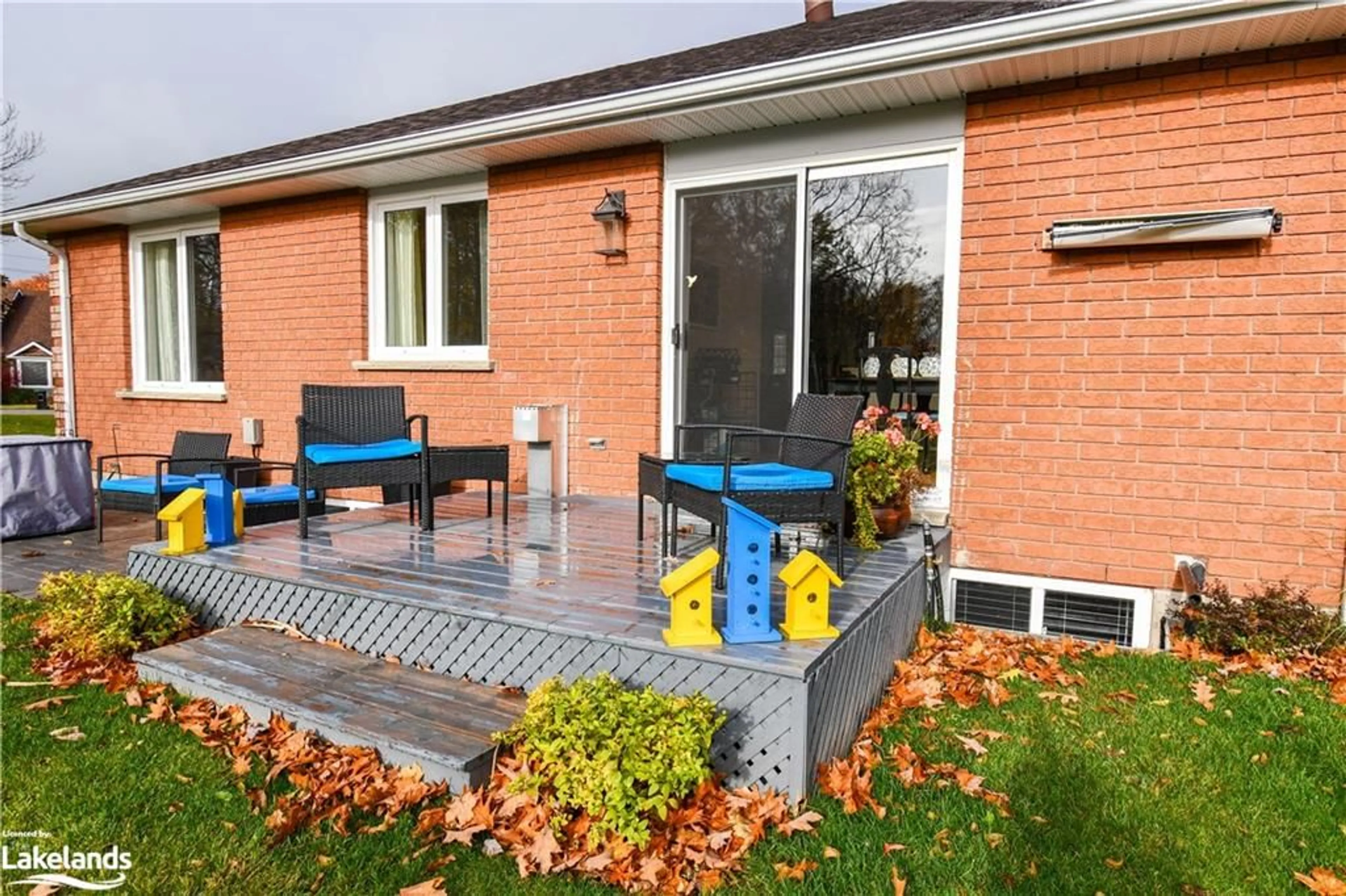Patio, cottage for 90 Burke St #14, Penetanguishene Ontario L9M 2H2