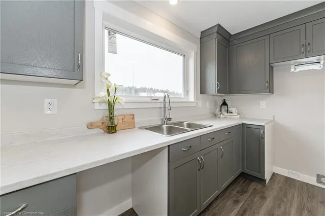 Additional property image - 1085 Concession 10 Rd Unit Lot 121/S