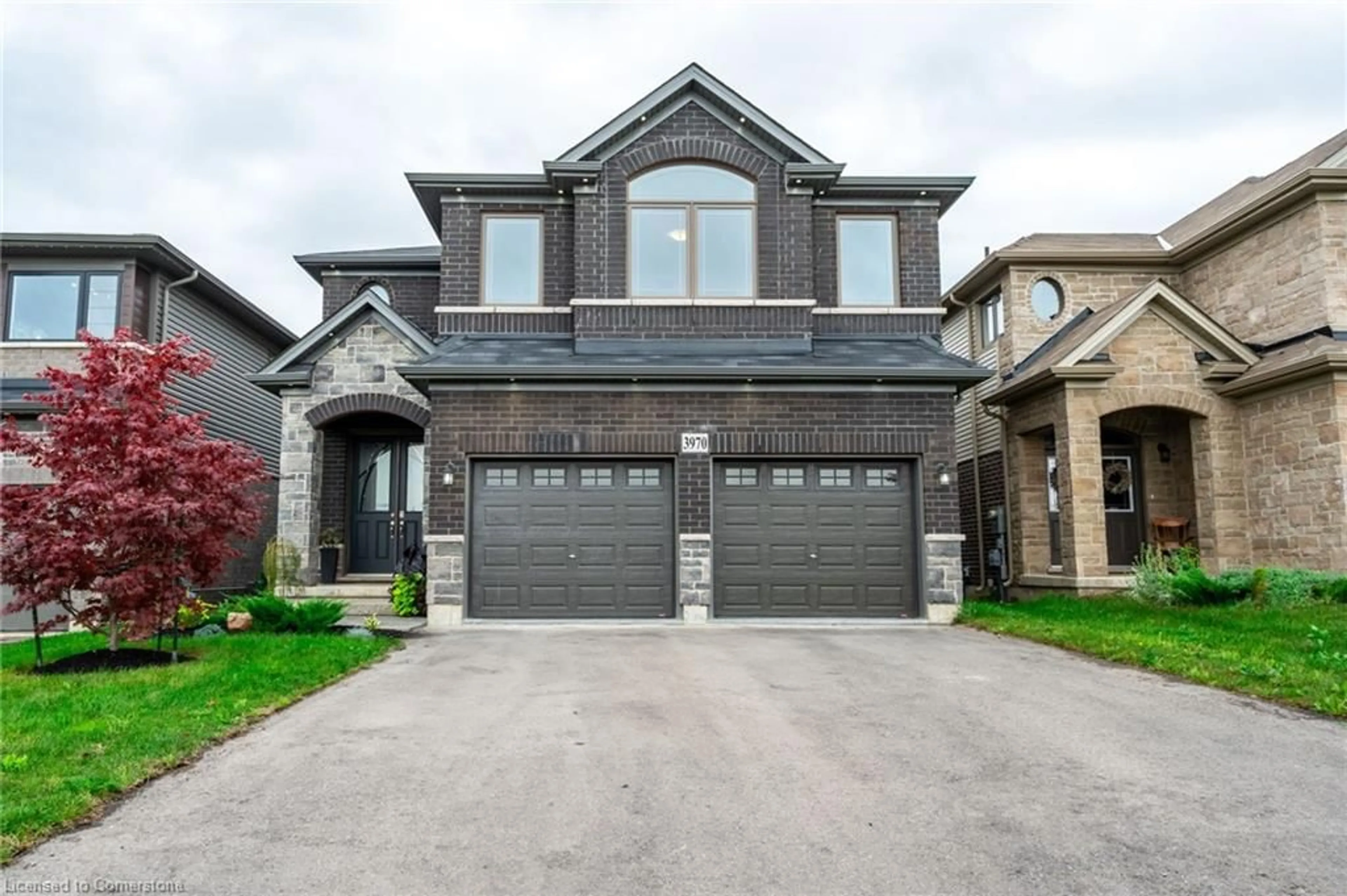 Frontside or backside of a home for 3970 Highland Park Dr, Beamsville Ontario L3J 0T1