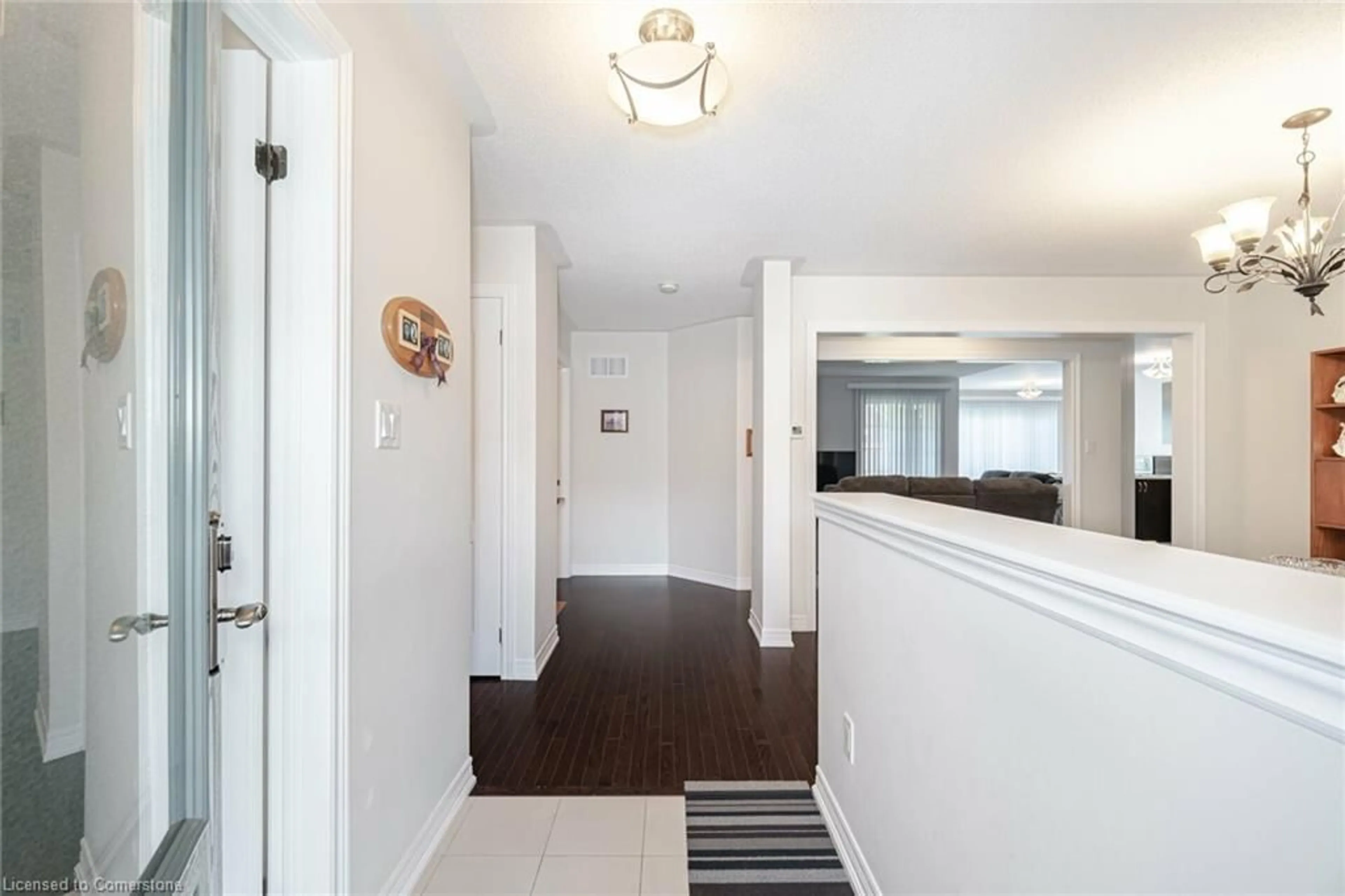 Indoor entryway, wood floors for 17 Lacorra Way, Brampton Ontario L6R 3P2