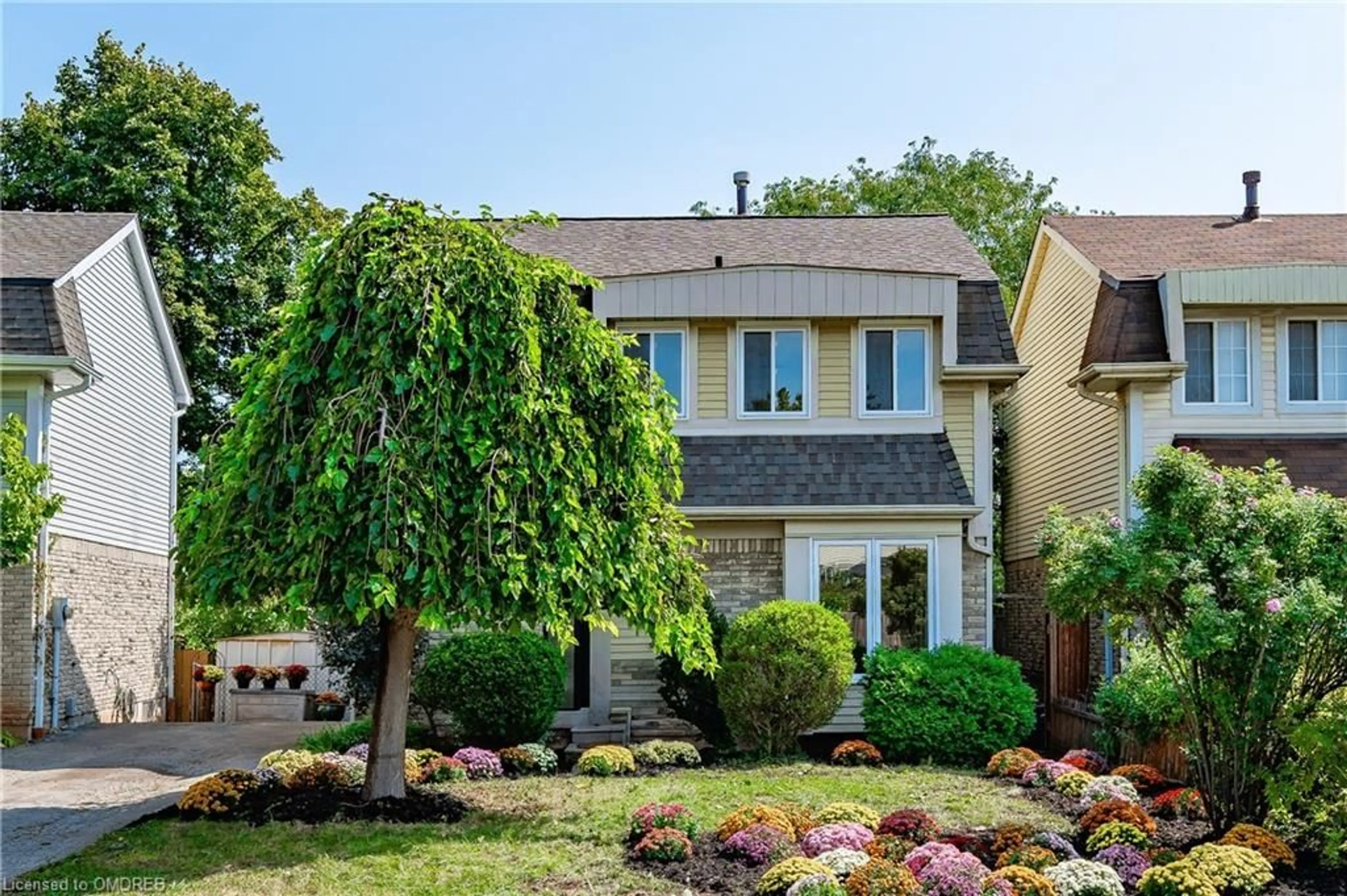 Frontside or backside of a home for 1144 Jamesway Blvd, Oakville Ontario L6H 2Z7