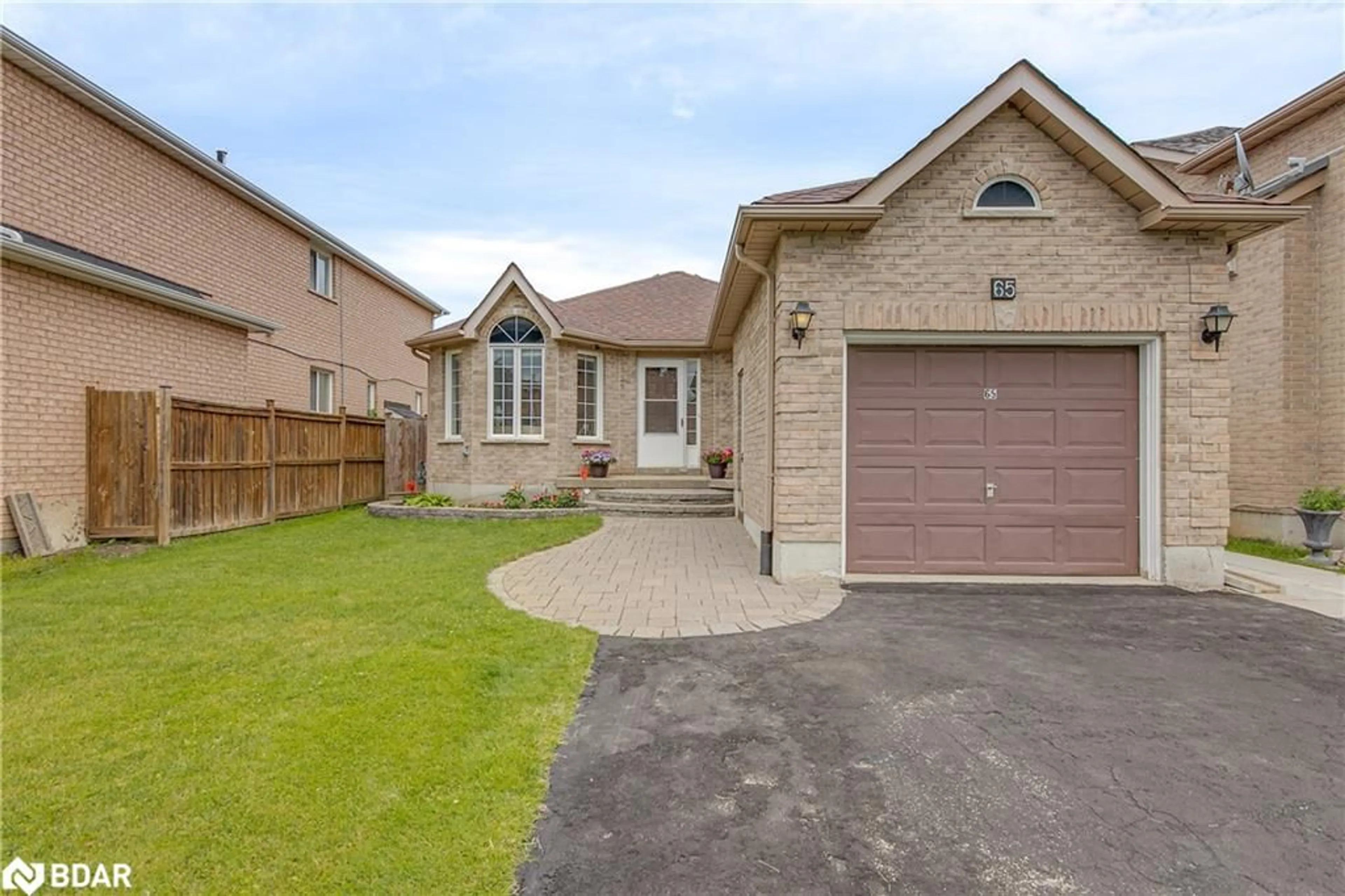 Frontside or backside of a home for 65 Wismer Ave, Barrie Ontario L4N 9T9