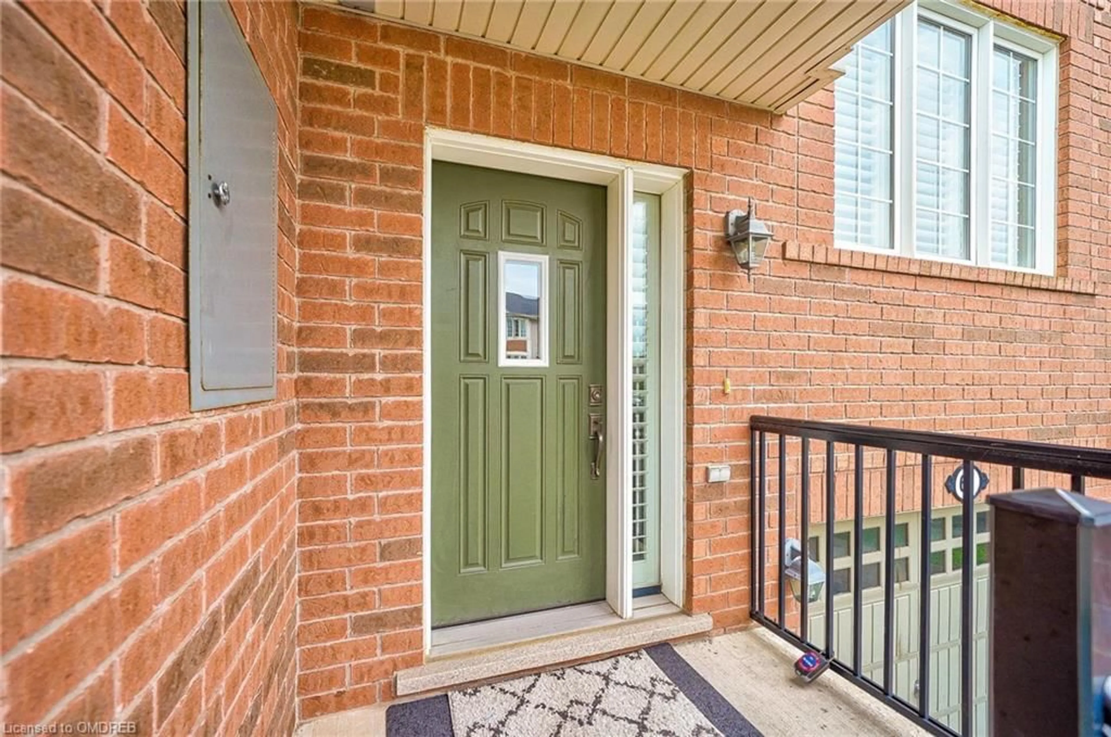 Indoor entryway for 61 Ohara Lane, Ancaster Ontario L9K 0C8