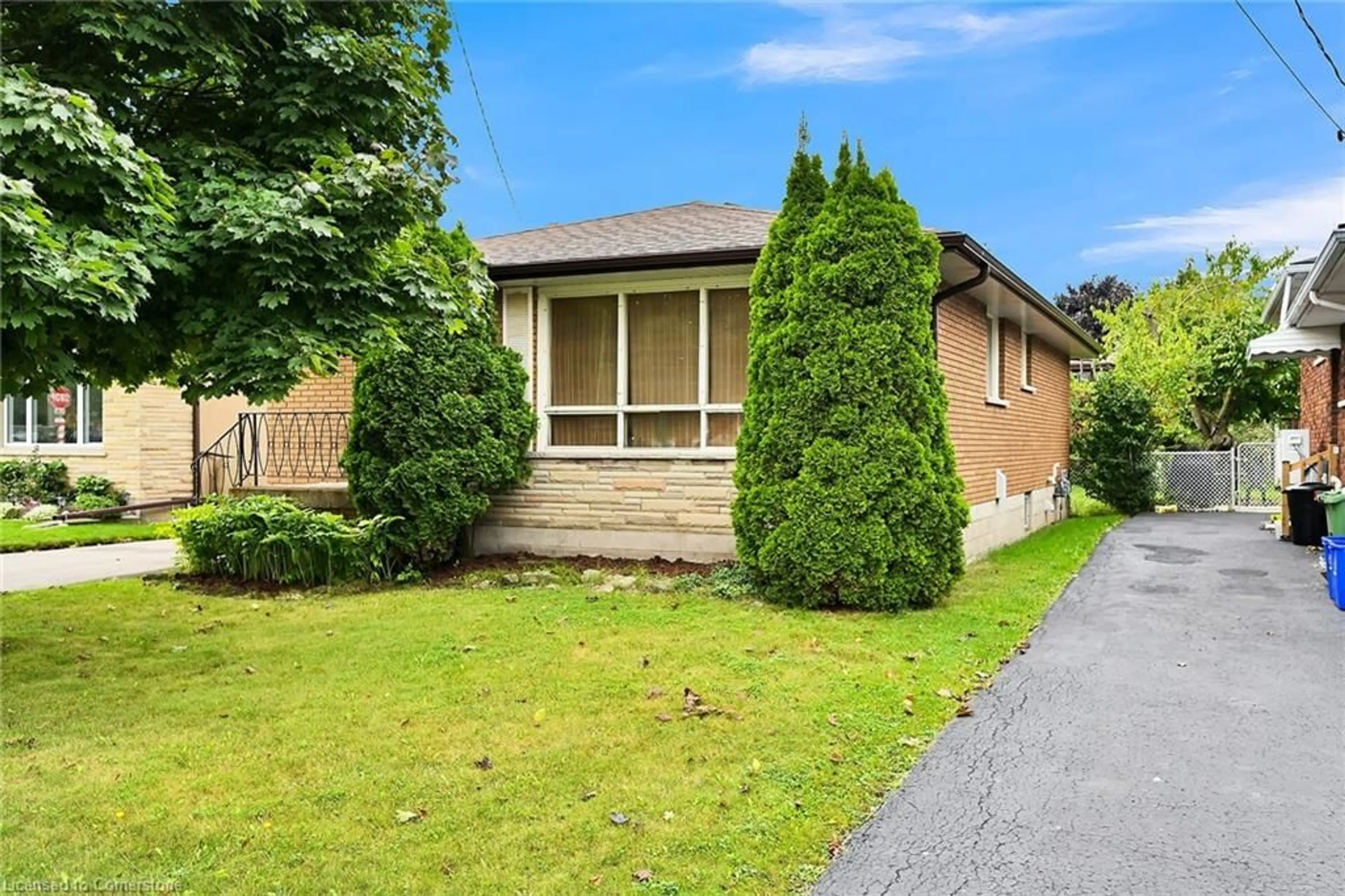 Frontside or backside of a home for 56 Moxley Dr, Hamilton Ontario L8T 3Y7