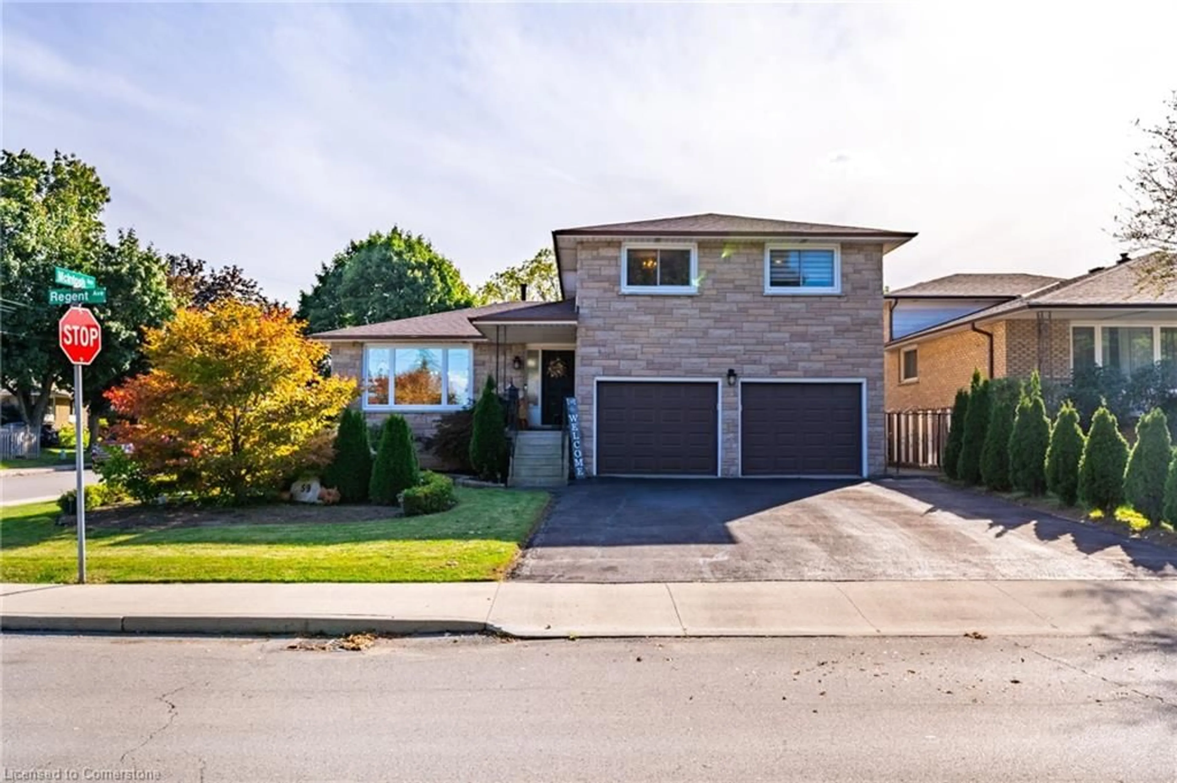 Frontside or backside of a home, the street view for 59 Regent Ave, Hamilton Ontario L9G 1T1