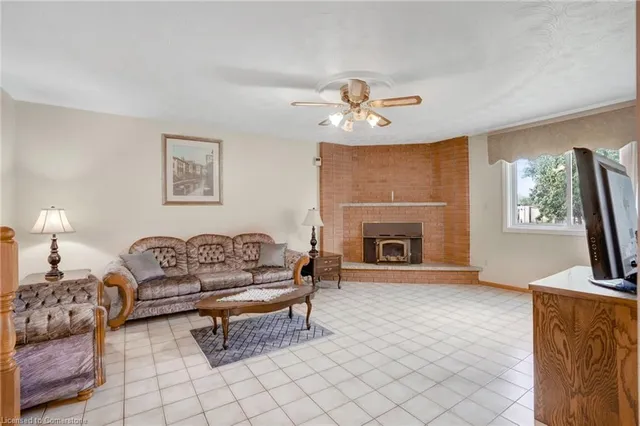 Additional property image - 2 Mark Pl