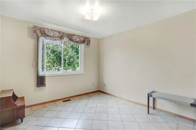 Additional property image - 2 Mark Pl