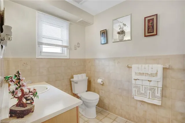 Additional property image - 2 Mark Pl