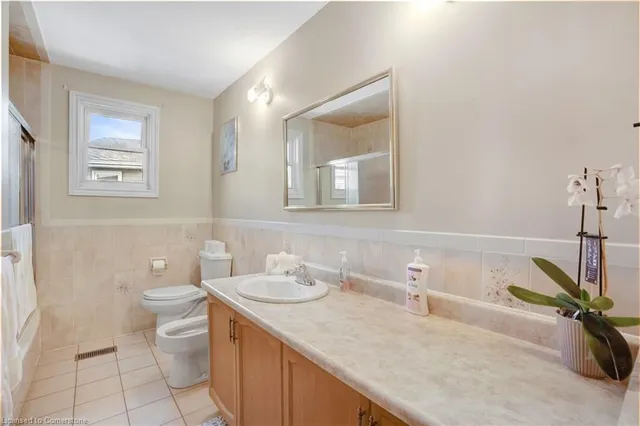 Additional property image - 2 Mark Pl