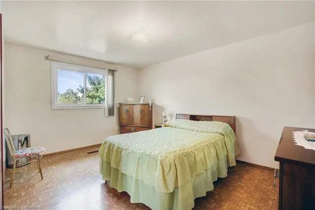 Additional property image - 2 Mark Pl