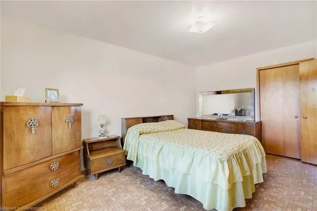 Additional property image - 2 Mark Pl