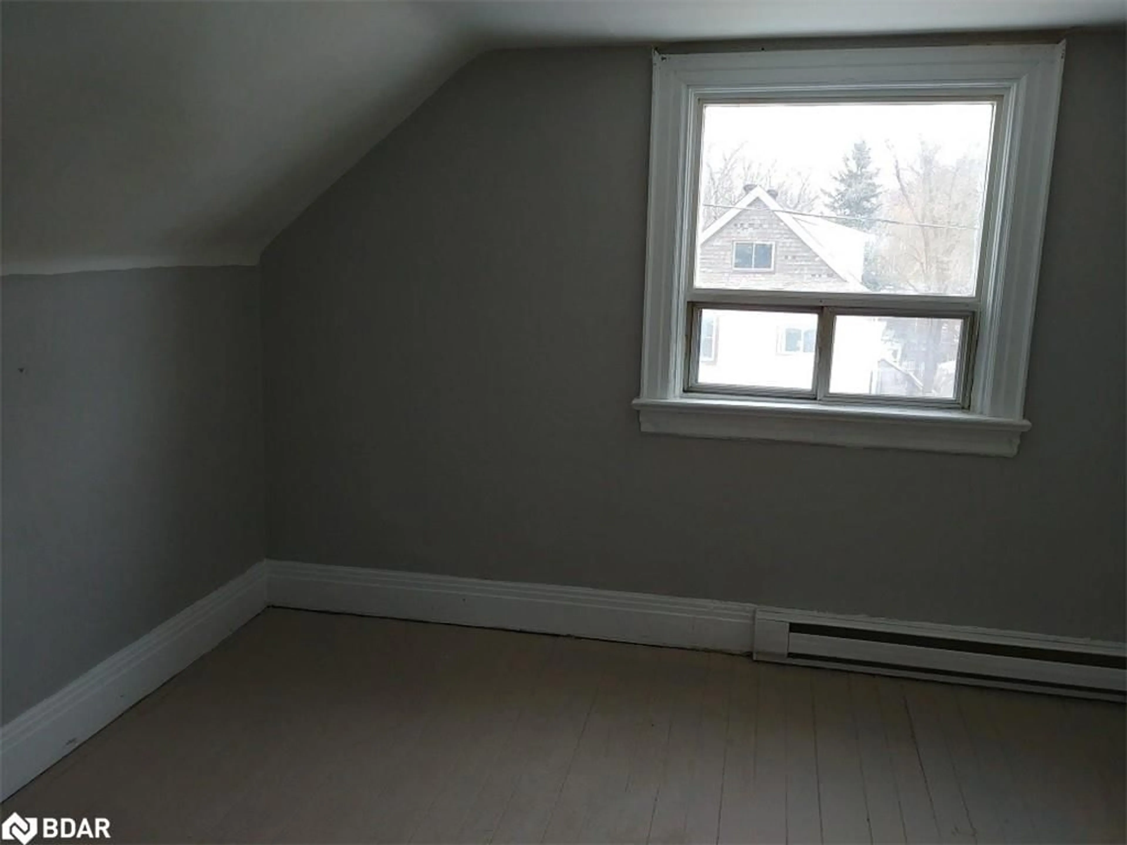 A pic of a room, not visible floor for 55 John St, Barrie Ontario L4N 2K2