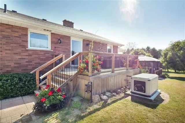 53790 Maple Grove Line, Eden 4
