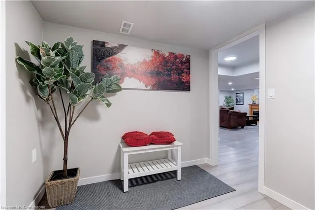 Additional property image - 17 Dundas St
