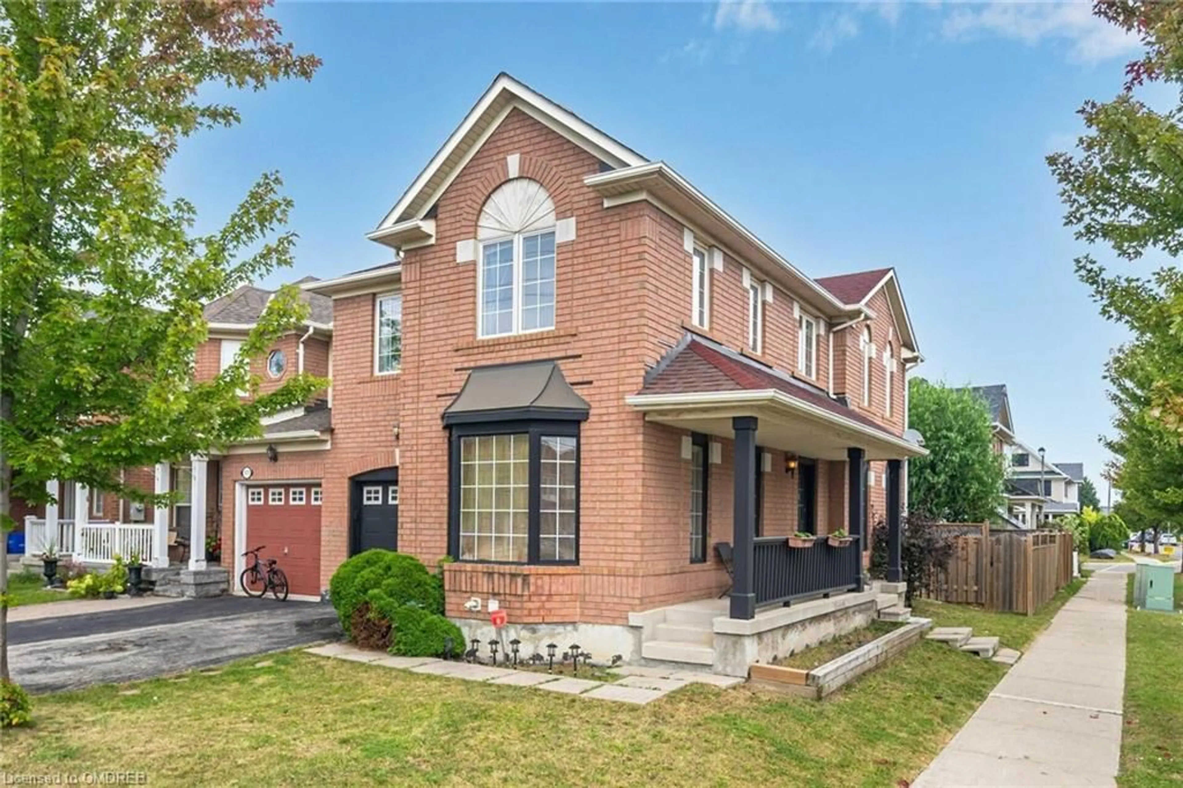 Home with brick exterior material for 675 Thompson Rd, Milton Ontario L9T 5W8