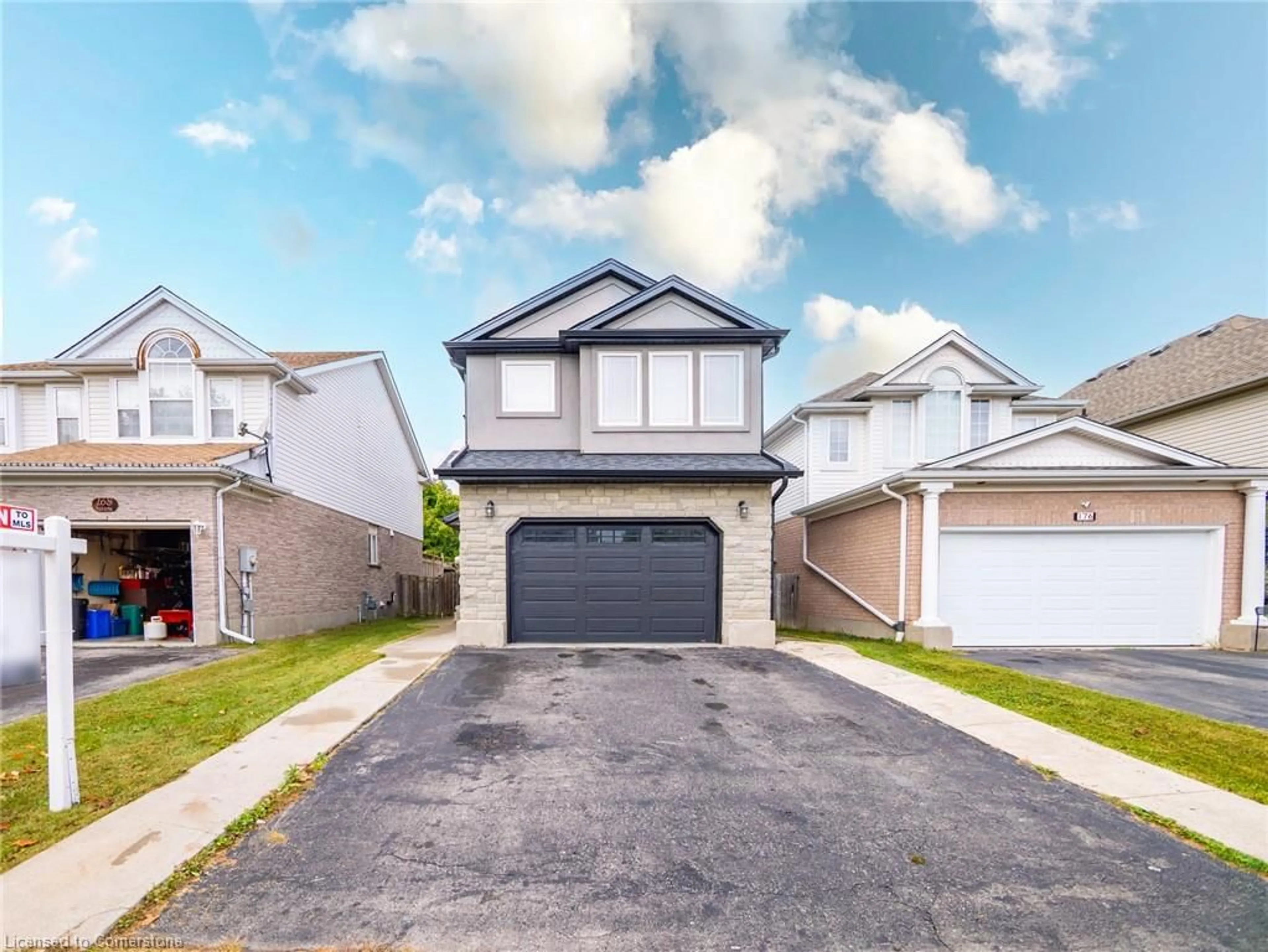 Frontside or backside of a home, the street view for 172 Melran Dr, Cambridge Ontario N3C 4C6