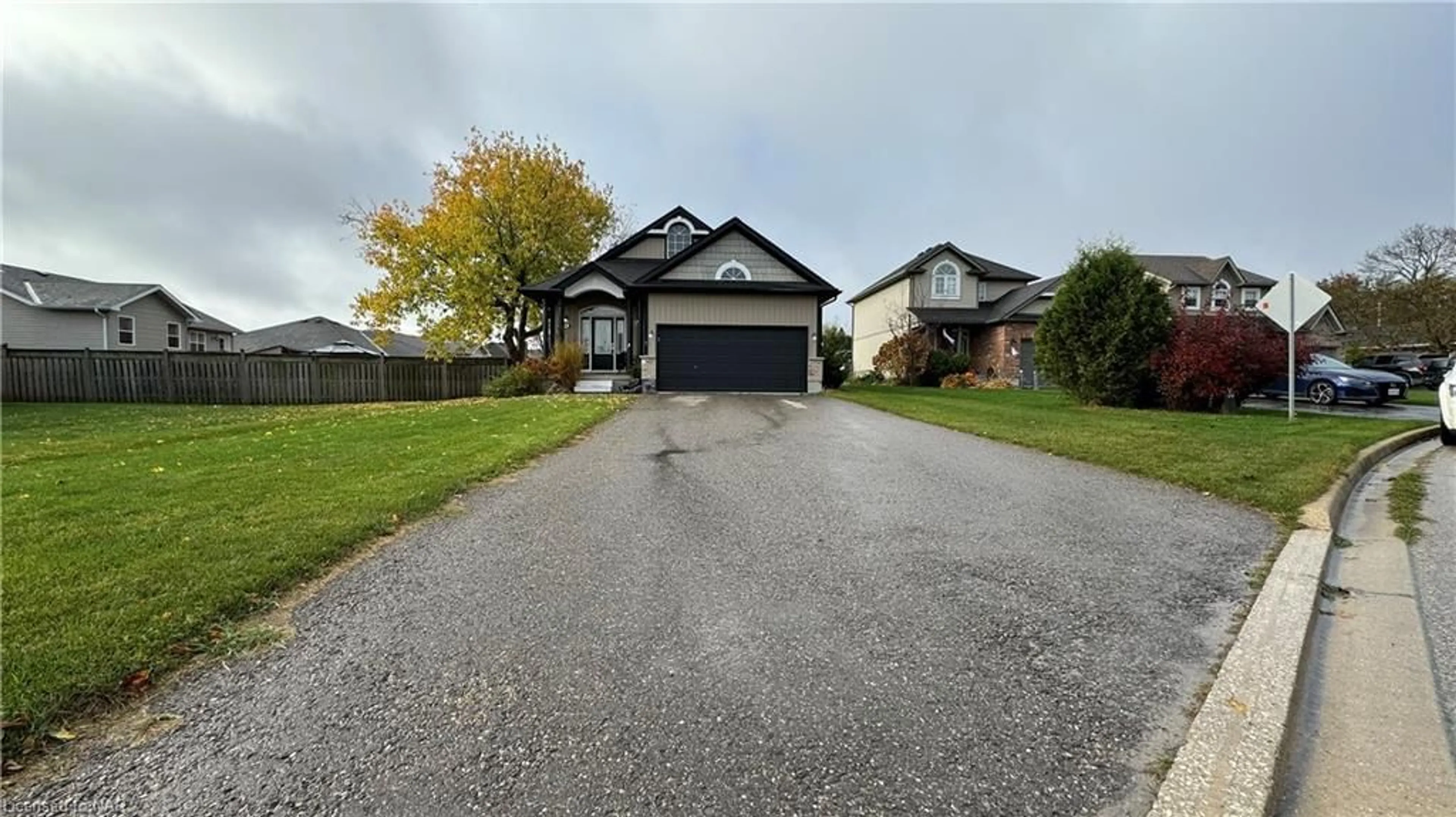 Frontside or backside of a home, the street view for 40 Sinclair Street St, Dundalk Ontario N0C 1B0