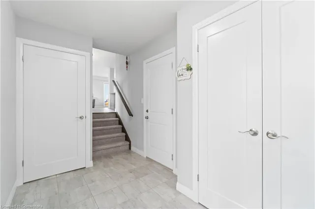 Additional property image - 126 Laguna Village Cres