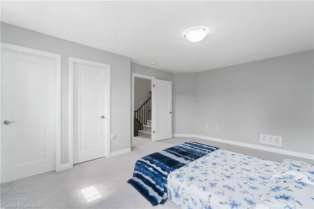 Additional property image - 126 Laguna Village Cres