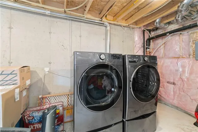 Additional property image - 126 Laguna Village Cres