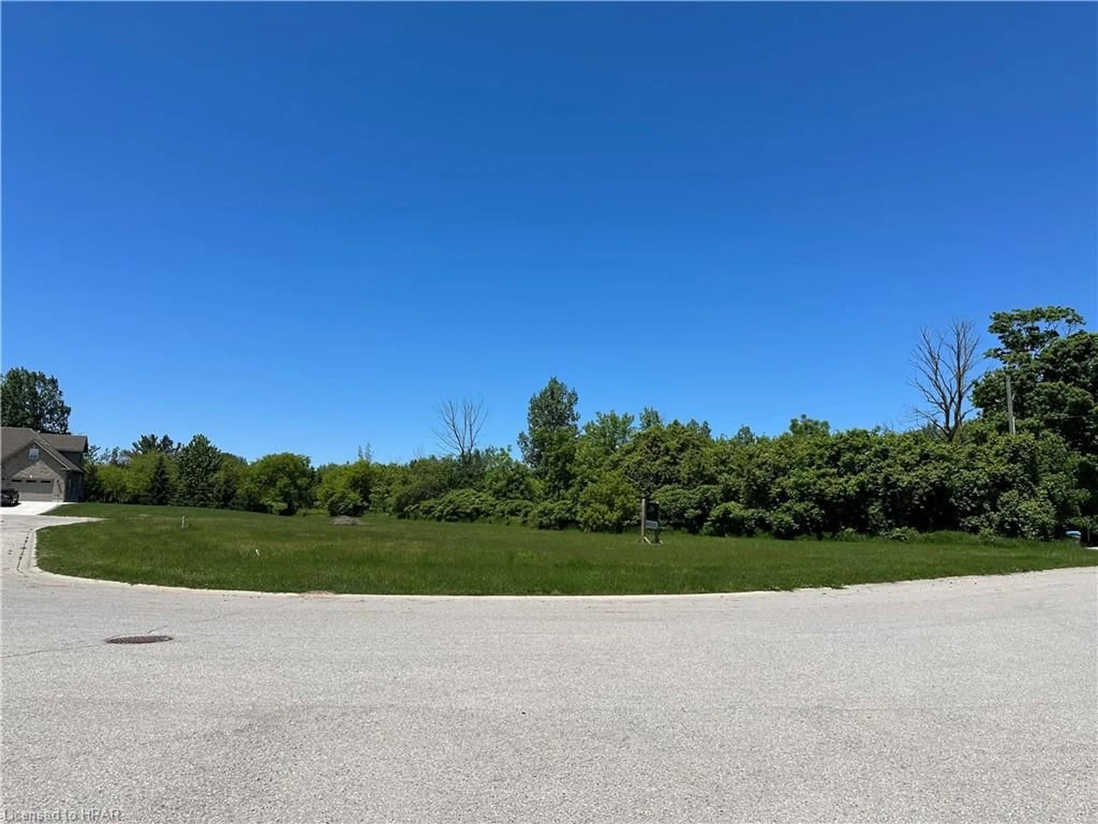 Street view for 41 Cantin Crt, St. Joseph Ontario N0M 2T0