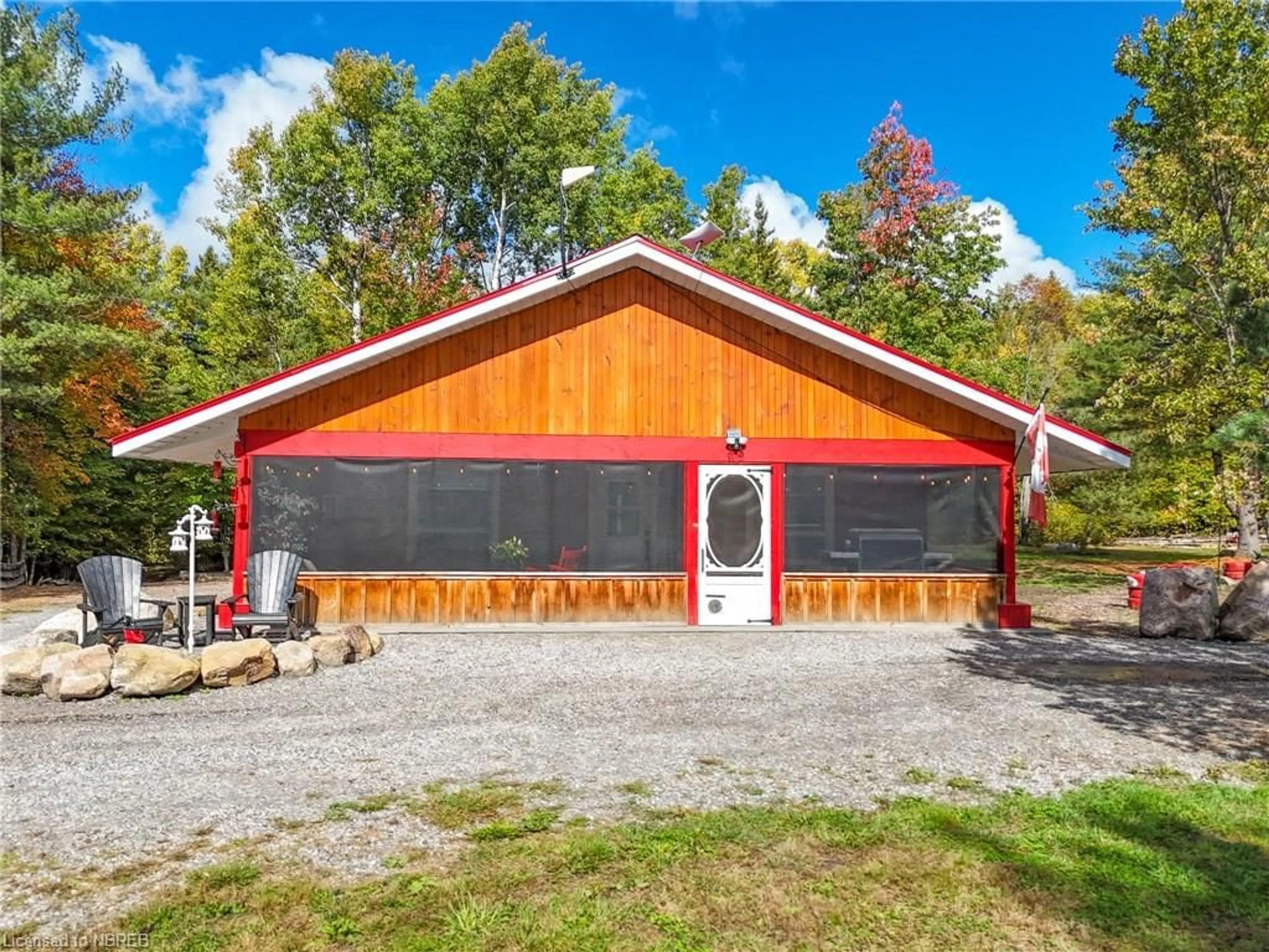 Indoor garage, wood floors for 507 Boundary Rd, Bonfield Ontario P0H 2E0