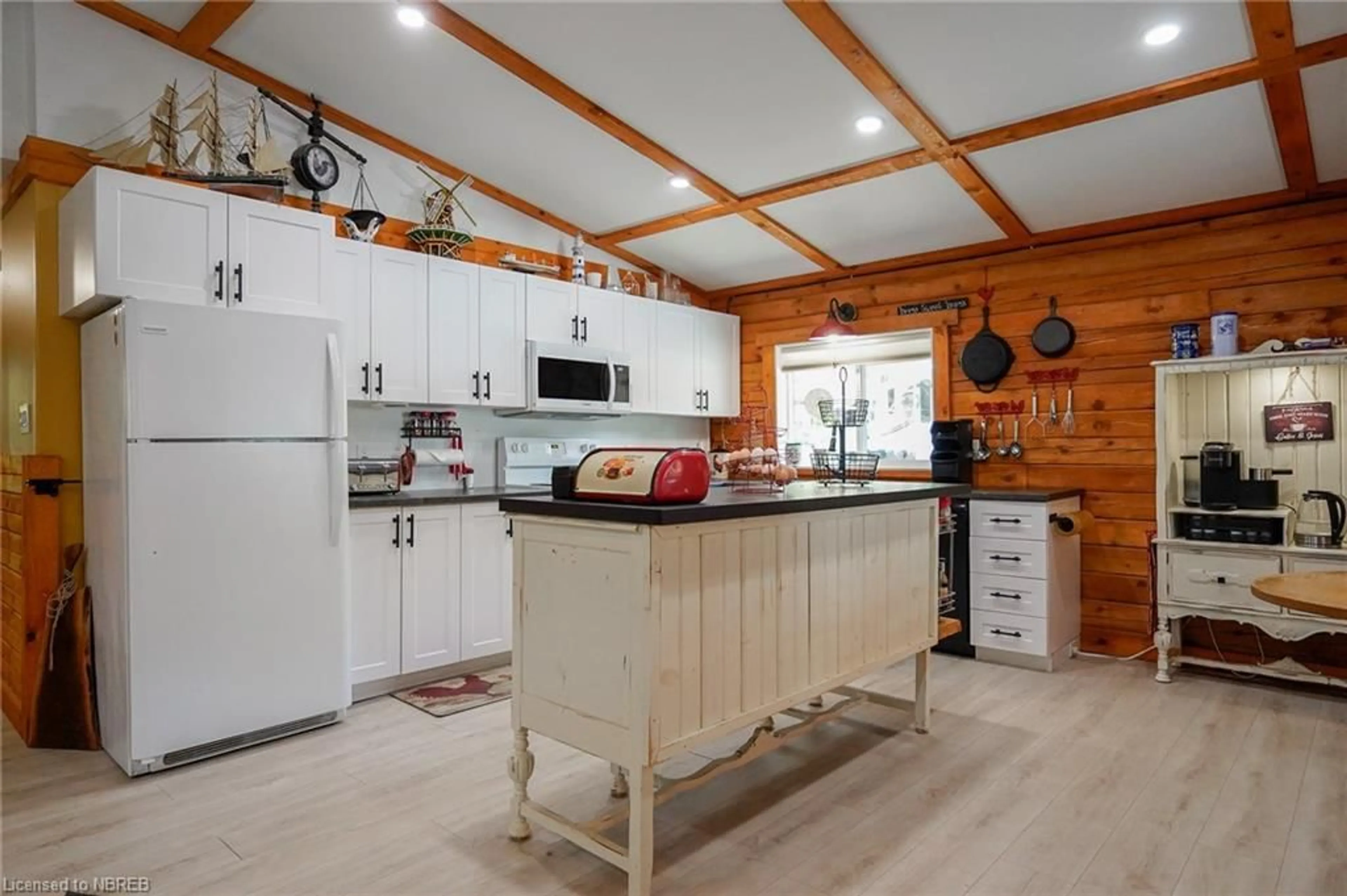 Kitchen, wood floors, cottage for 507 Boundary Rd, Bonfield Ontario P0H 2E0