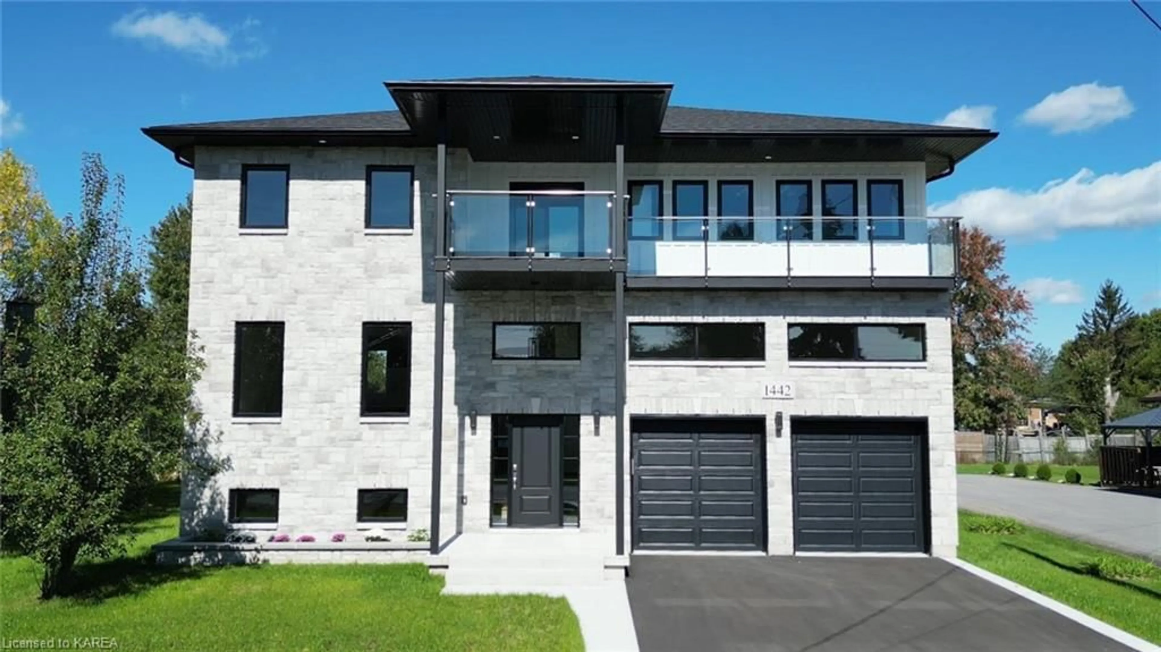 Home with brick exterior material for 1442 Sproule St, Kingston Ontario K7P 2V3