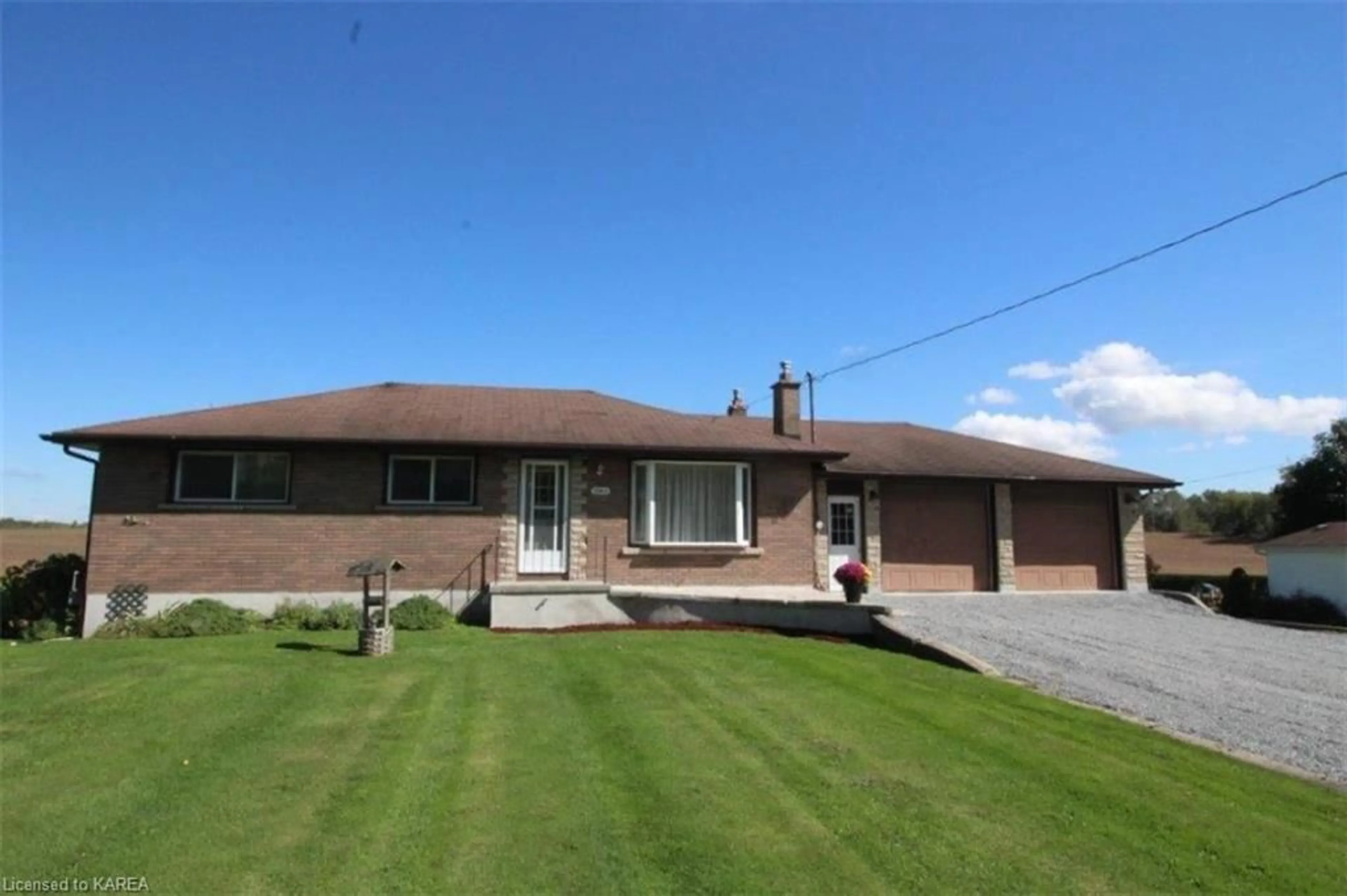 Frontside or backside of a home, the street view for 1984 Downsview Dr, Glenburnie Ontario K0H 1S0