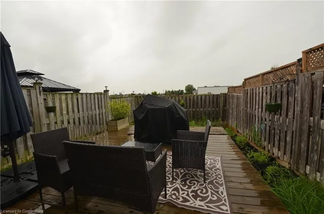 Primary image of 205 Tanglewood Dr