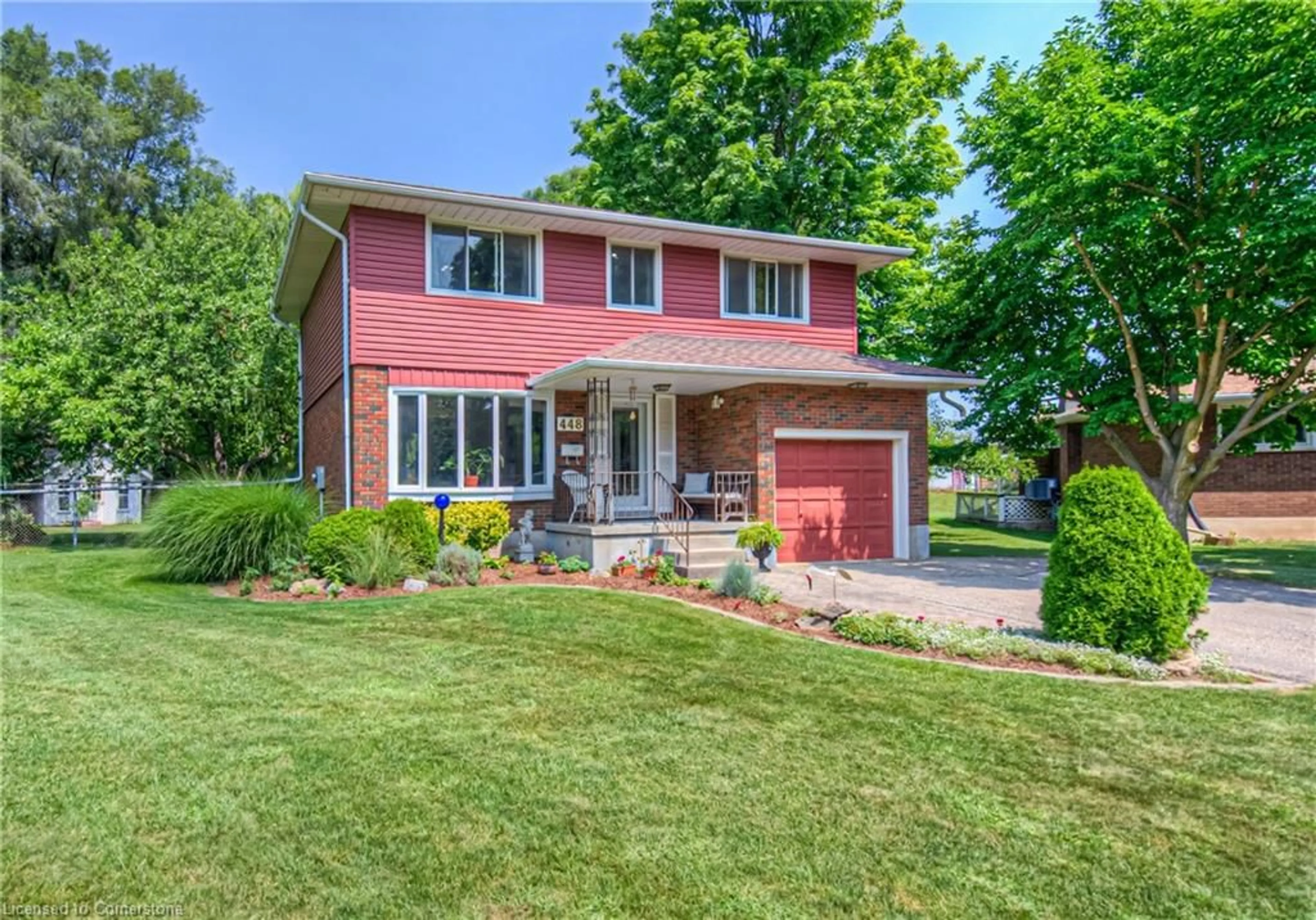 Frontside or backside of a home, cottage for 448 Tamarack Dr, Waterloo Ontario N2L 4H1