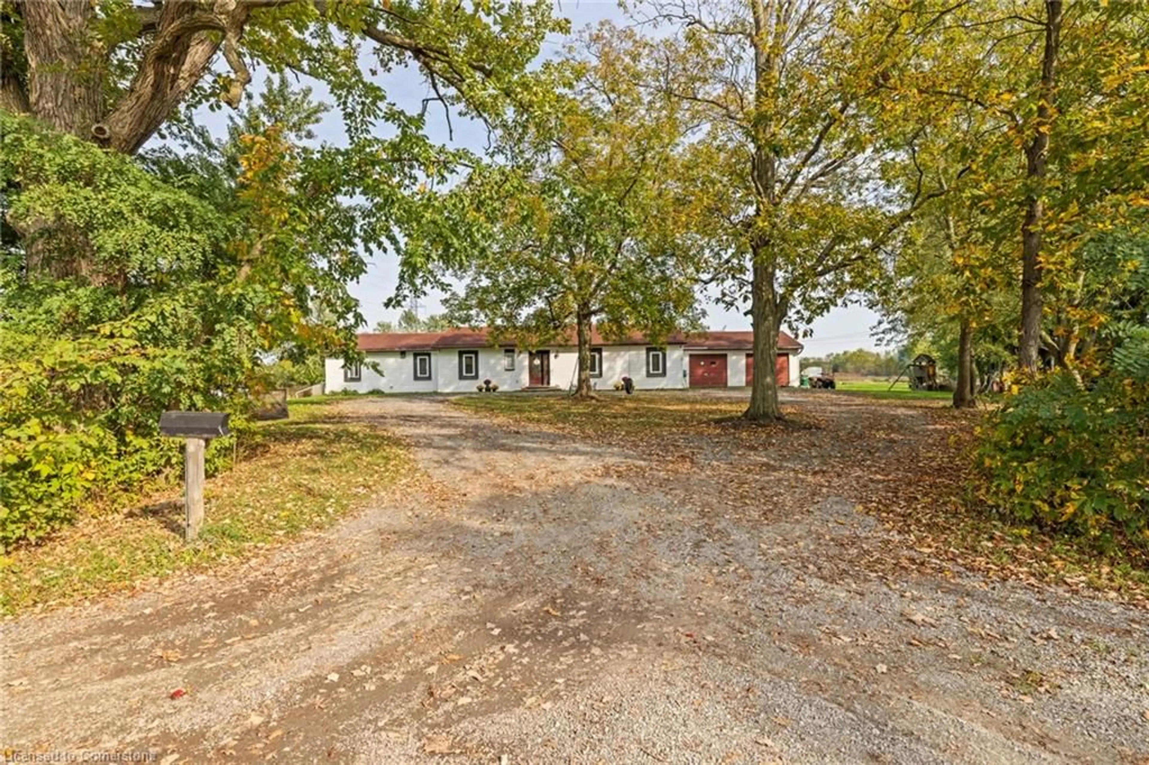 A pic from exterior of the house or condo, cottage for 1931 Allen Rd, Caistor Centre Ontario L0R 1E0