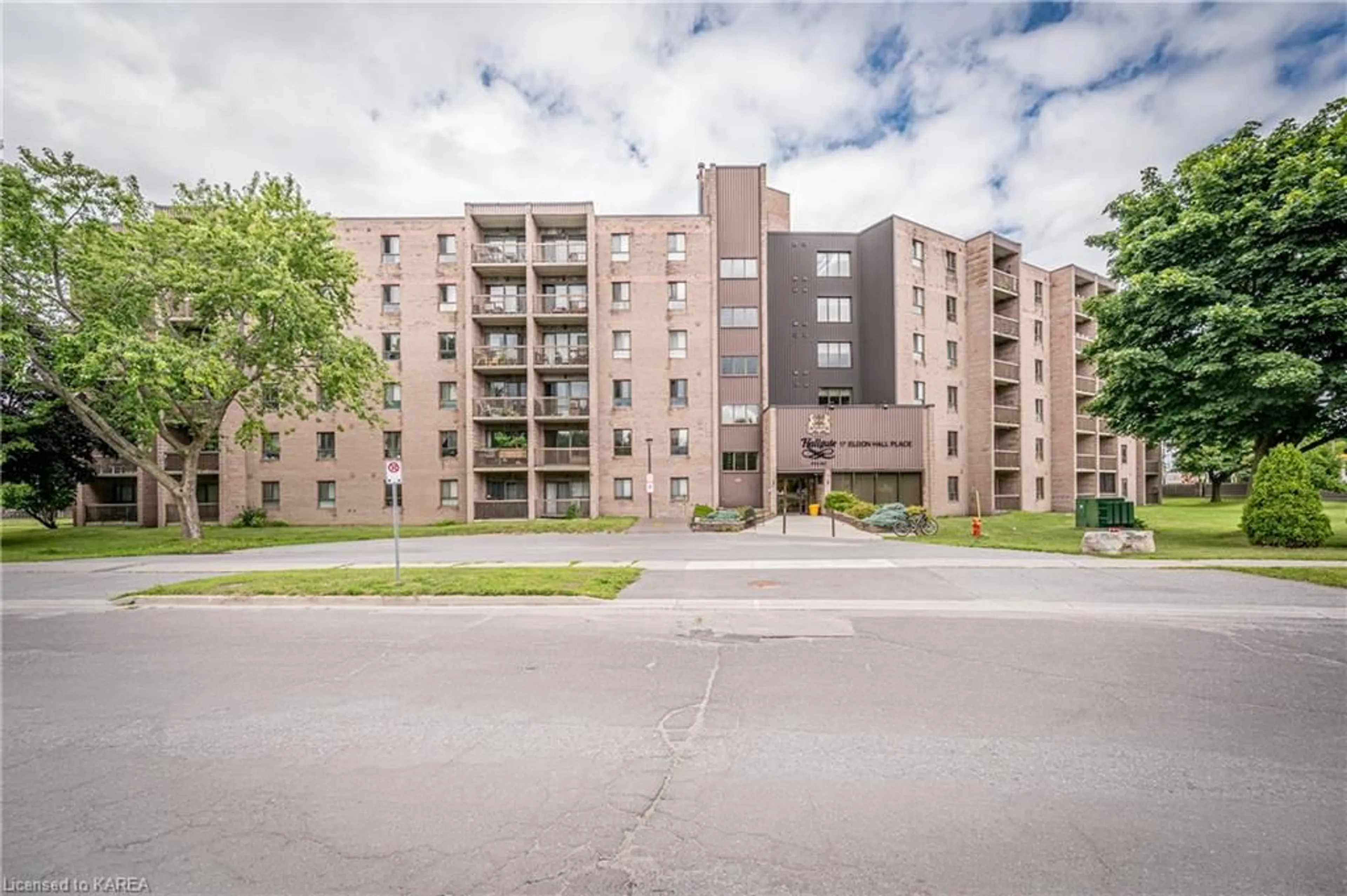 A pic from exterior of the house or condo for 17 Eldon Hall Pl #203, Kingston Ontario K7M 7H5