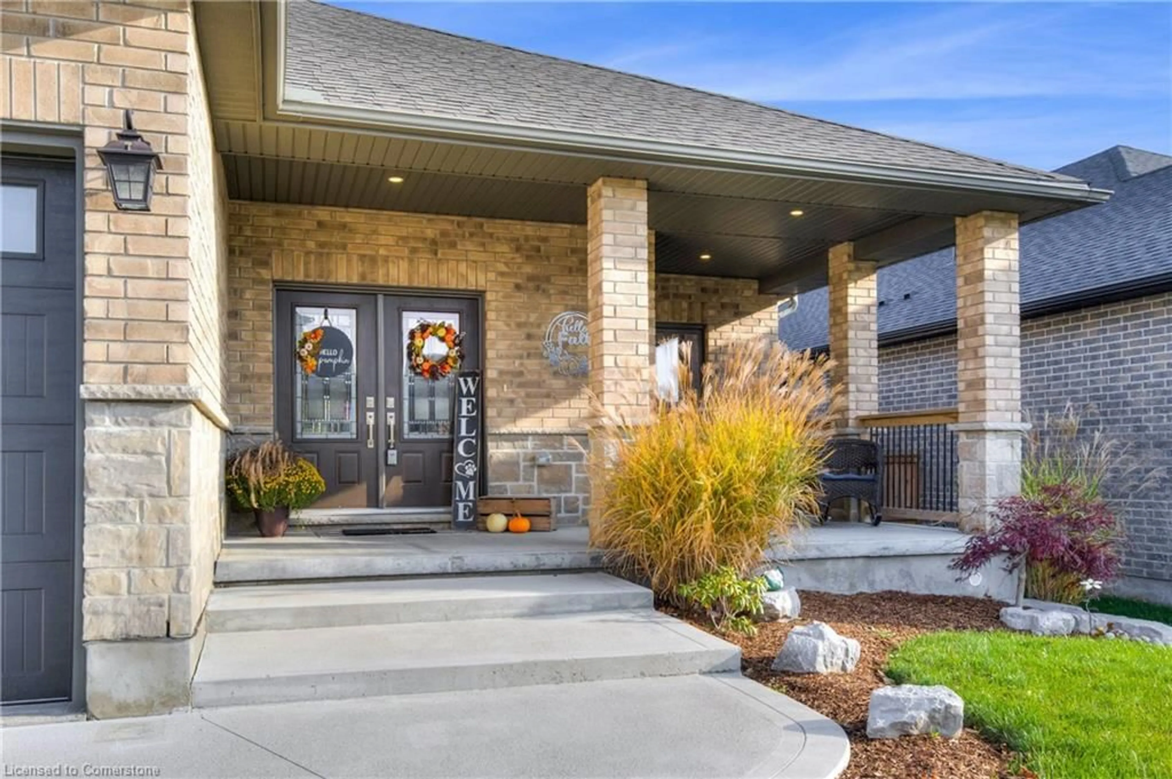 Indoor entryway, cement floor for 78 Gerber Dr, Milverton Ontario N0K 1M0