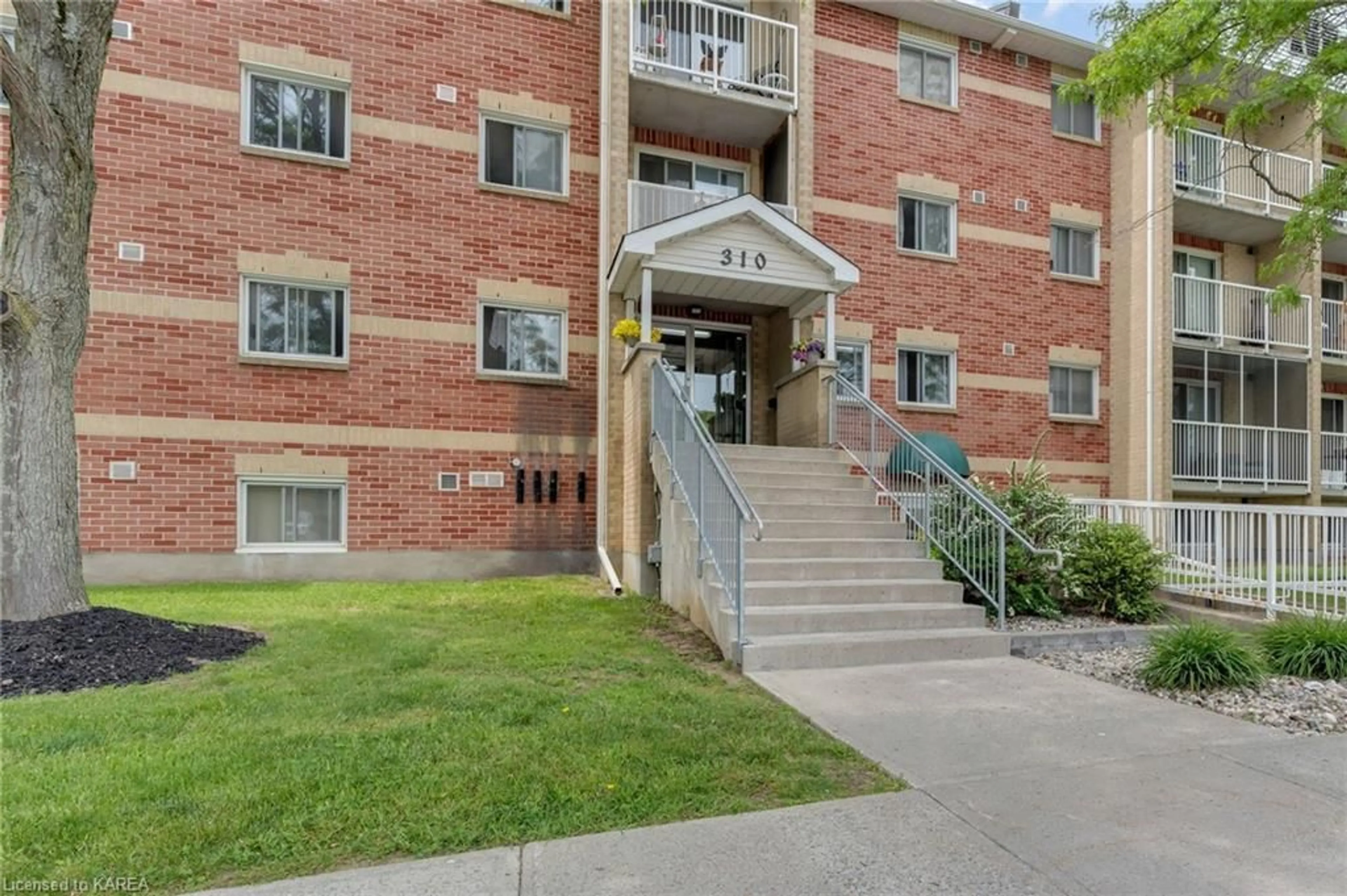 A pic from exterior of the house or condo for 310 Kingsdale Ave #101, Kingston Ontario K7M 8S1