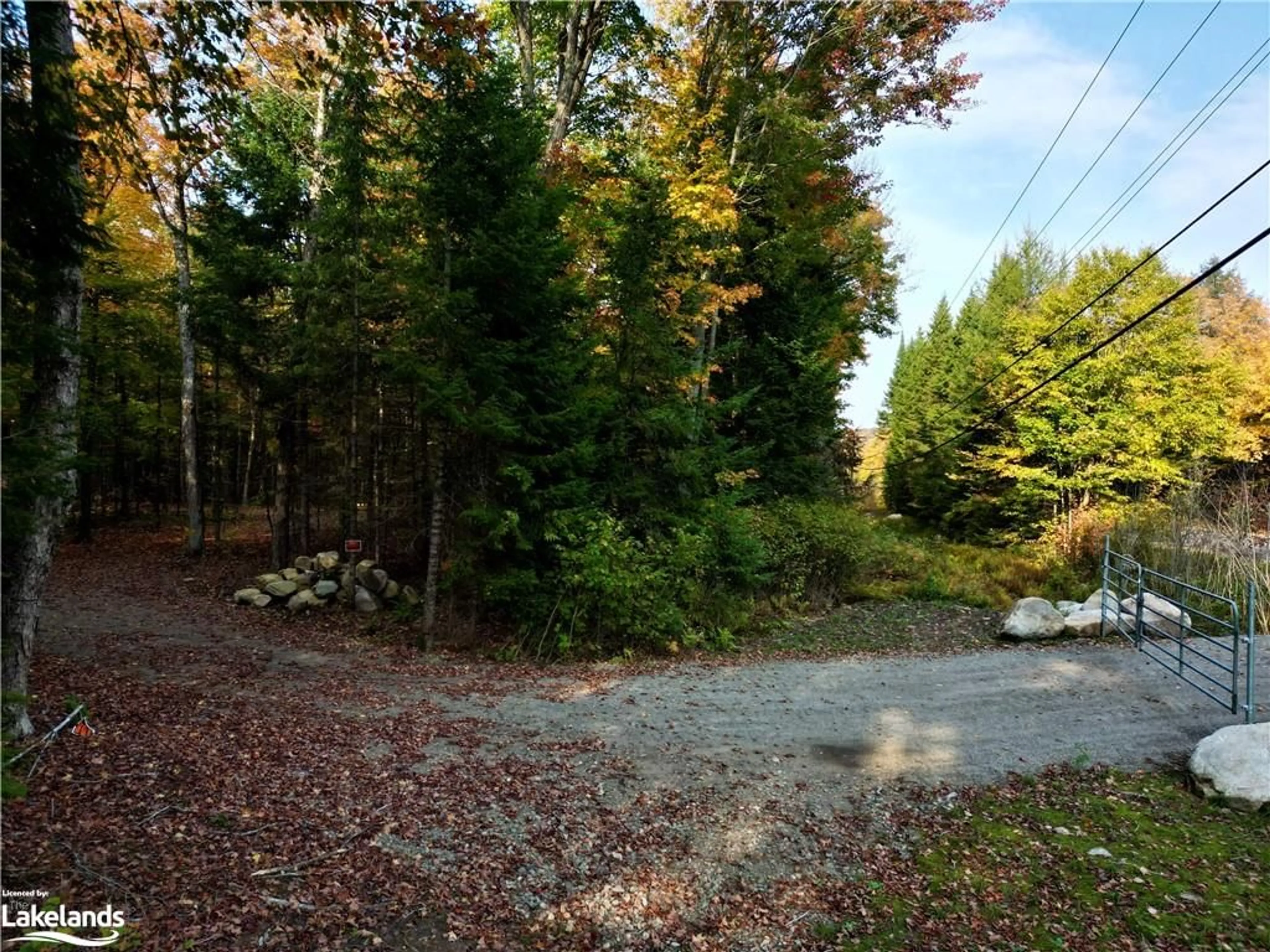 Patio, the fenced backyard for 0 Limberlost Rd, Lake of Bays (Twp) Ontario P1H 2J6