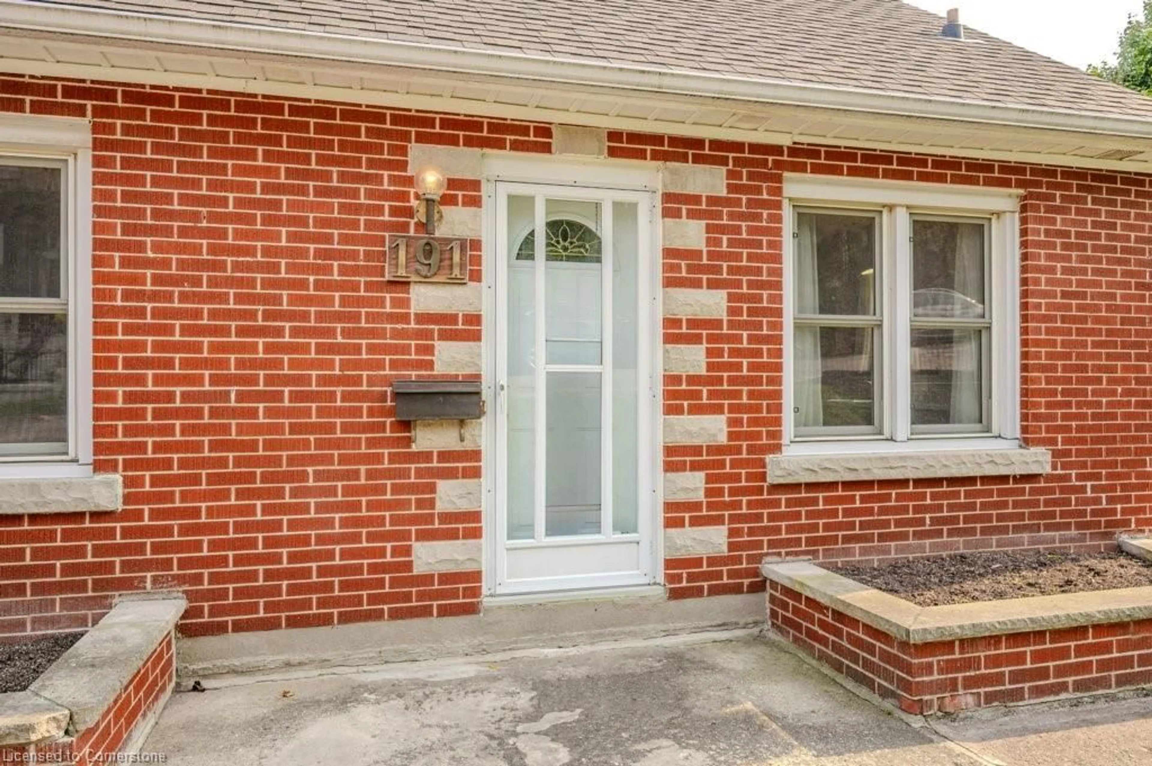 Home with brick exterior material for 191 Grove St, Guelph Ontario N1E 2W8