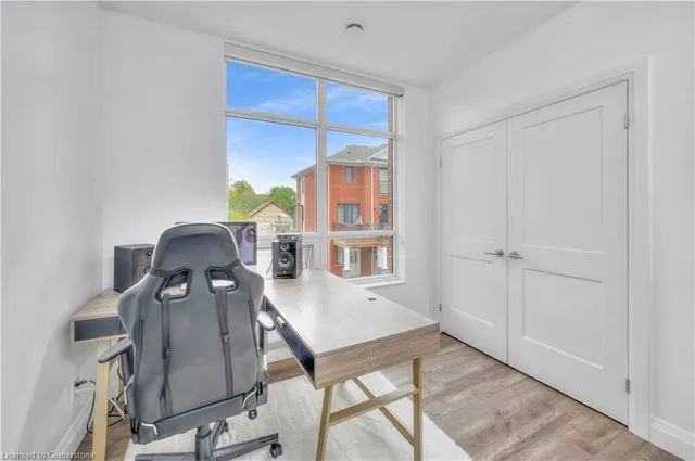 Additional property image - 399 Queen St S Unit 211