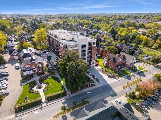 Additional property image - 399 Queen St S Unit 211