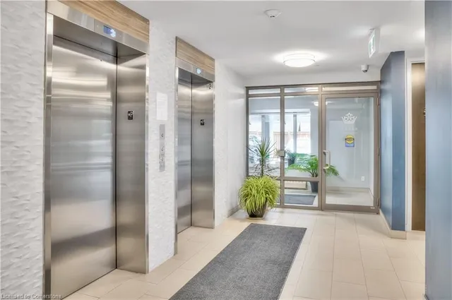 Additional property image - 399 Queen St S Unit 211