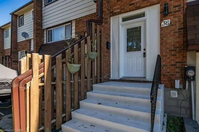 36 Meadow Lane, Napanee 5