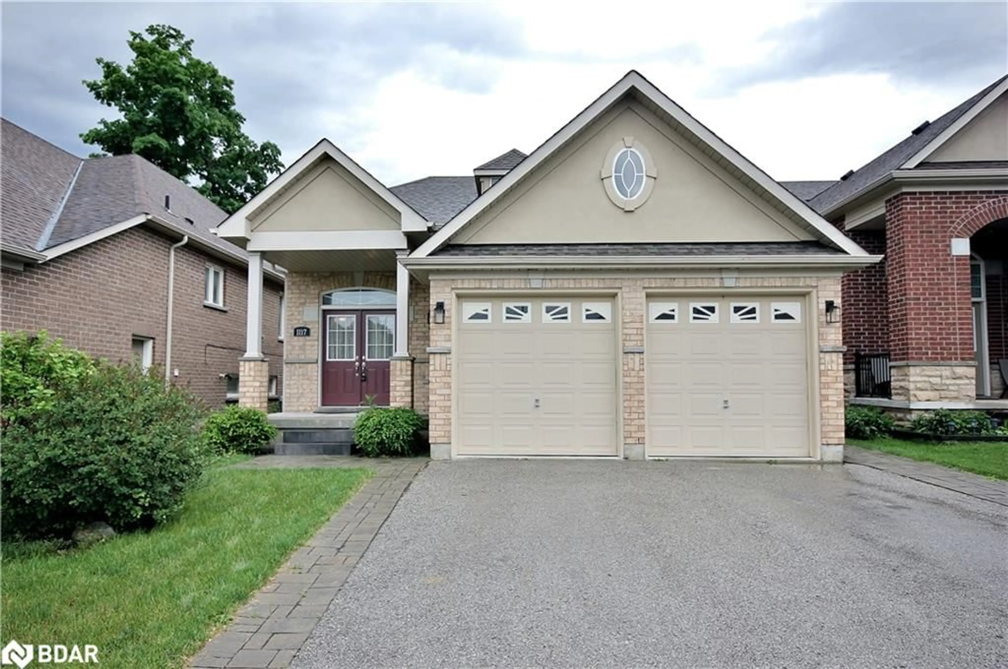 Frontside or backside of a home for 1117 Westmount Ave, Innisfil Ontario L9S 4Z4