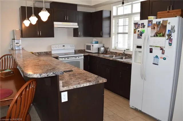 935 Goderich St #24, Port Elgin 3