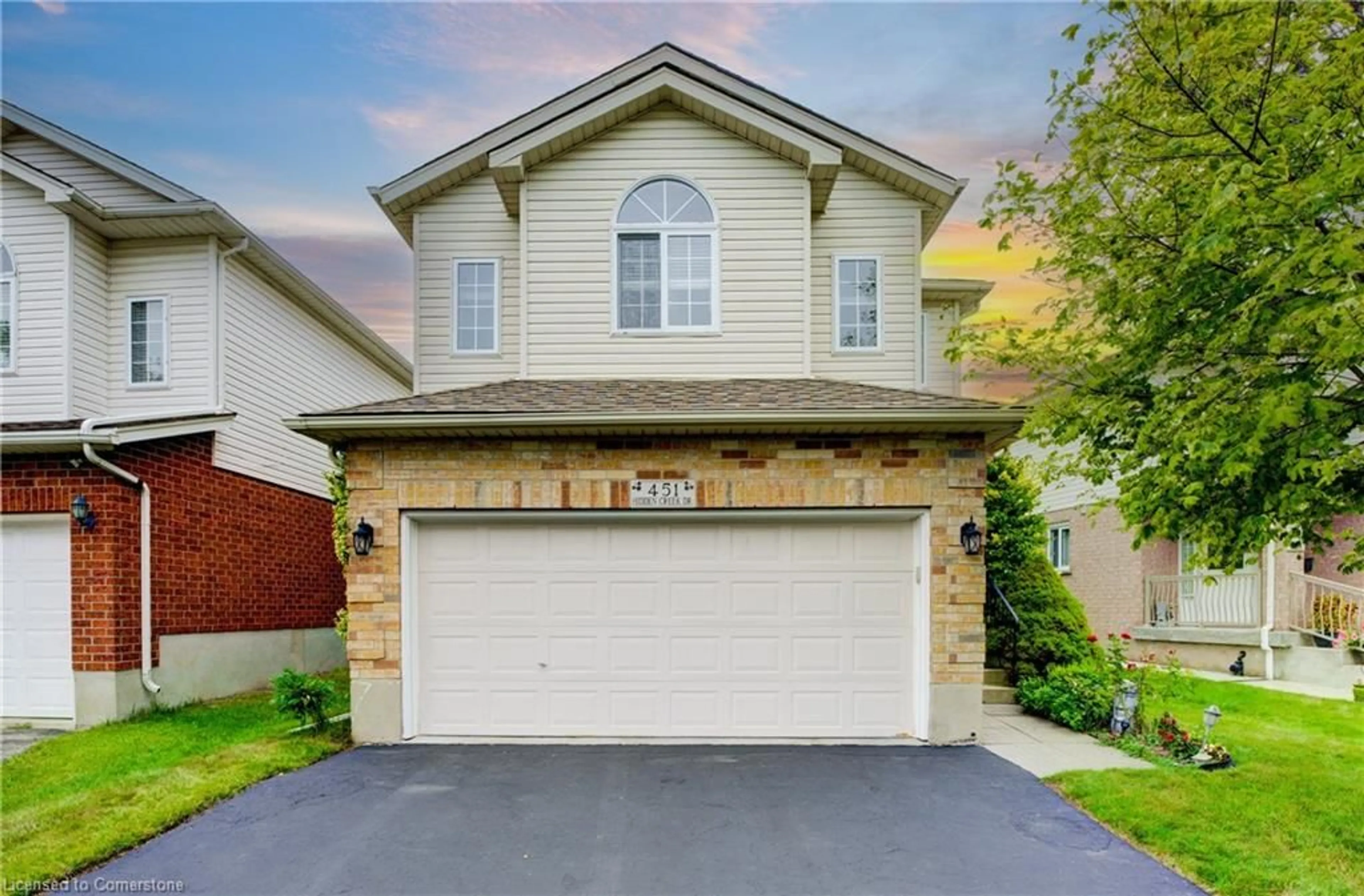 Frontside or backside of a home for 451 Hidden Creek Dr, Kitchener Ontario N2N 3N2