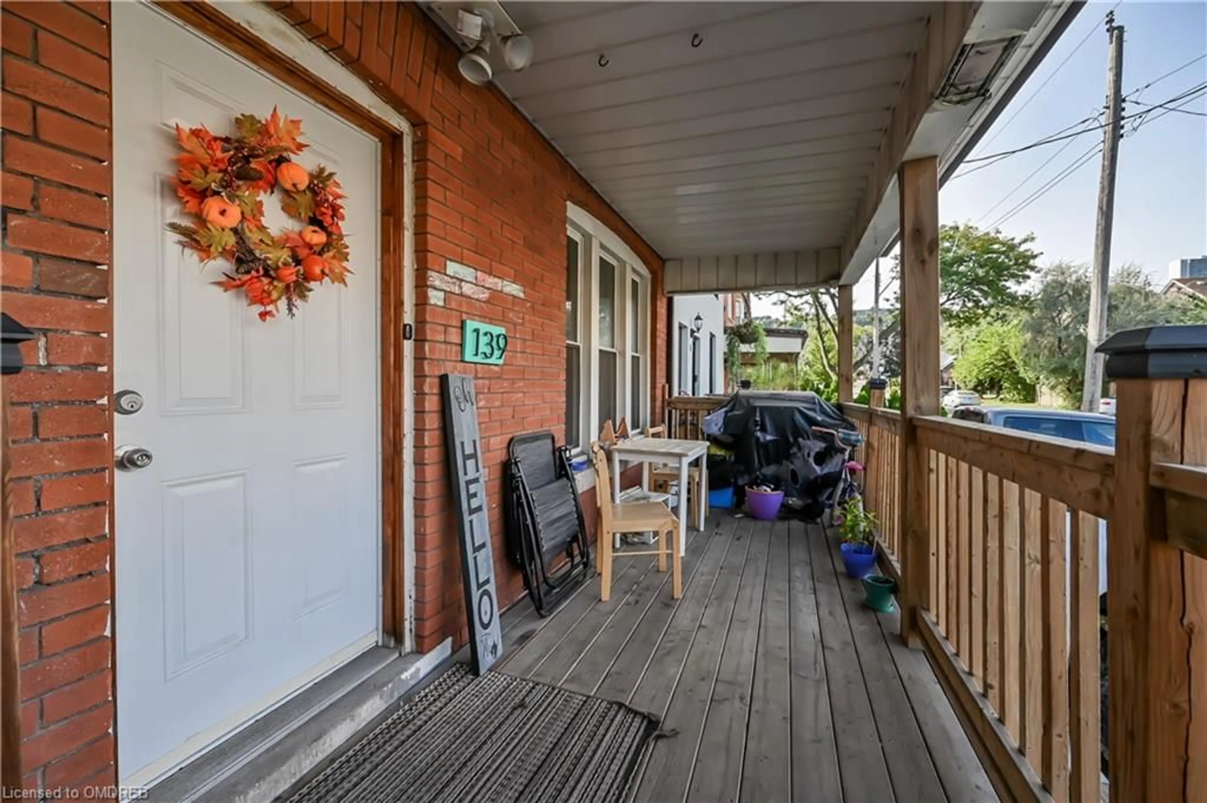 Patio for 139 Balsam Ave, Hamilton Ontario L8M 3B6