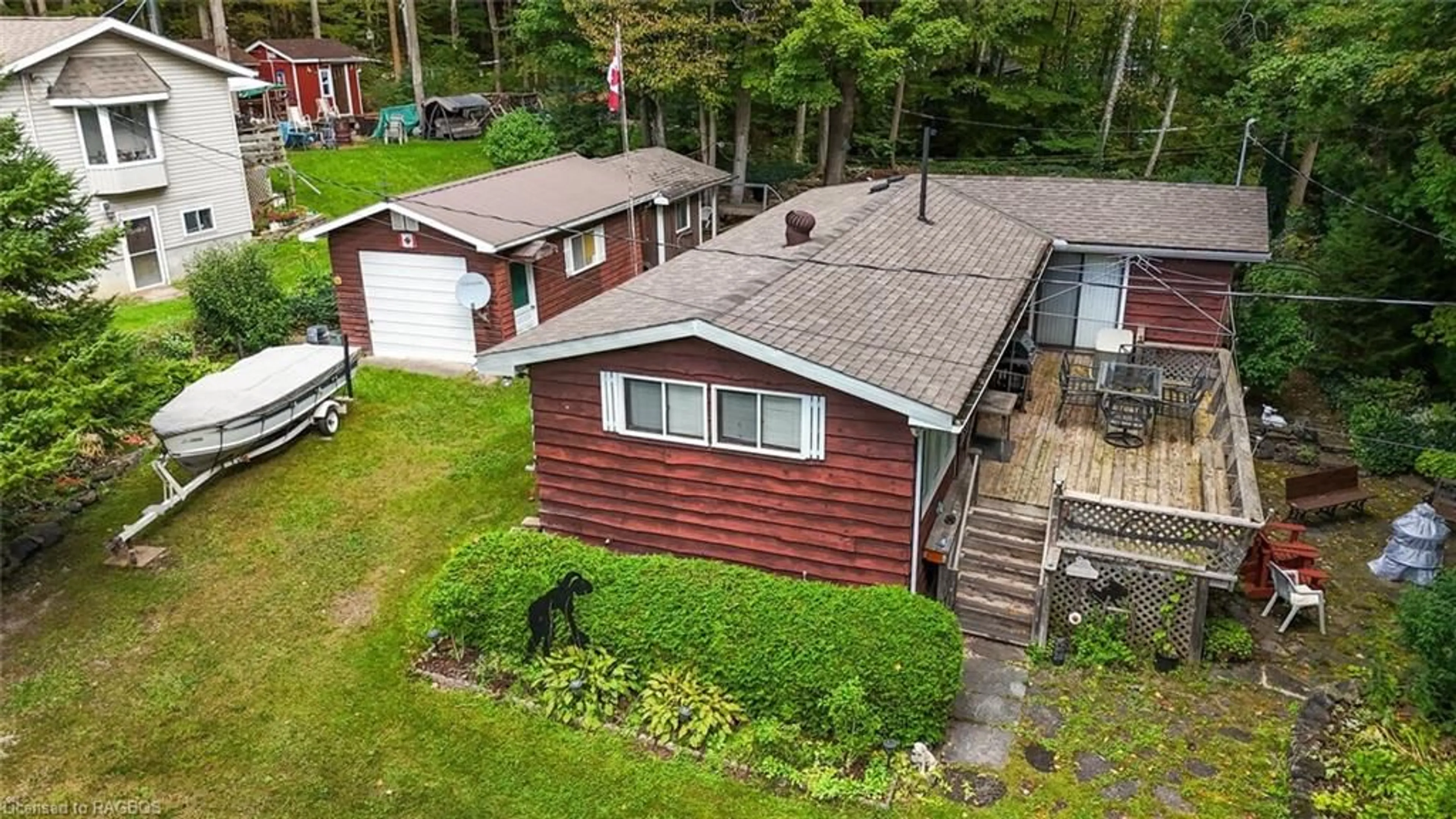 Cottage for 12 1st Ave, South Bruce Peninsula Ontario N0H 2T0