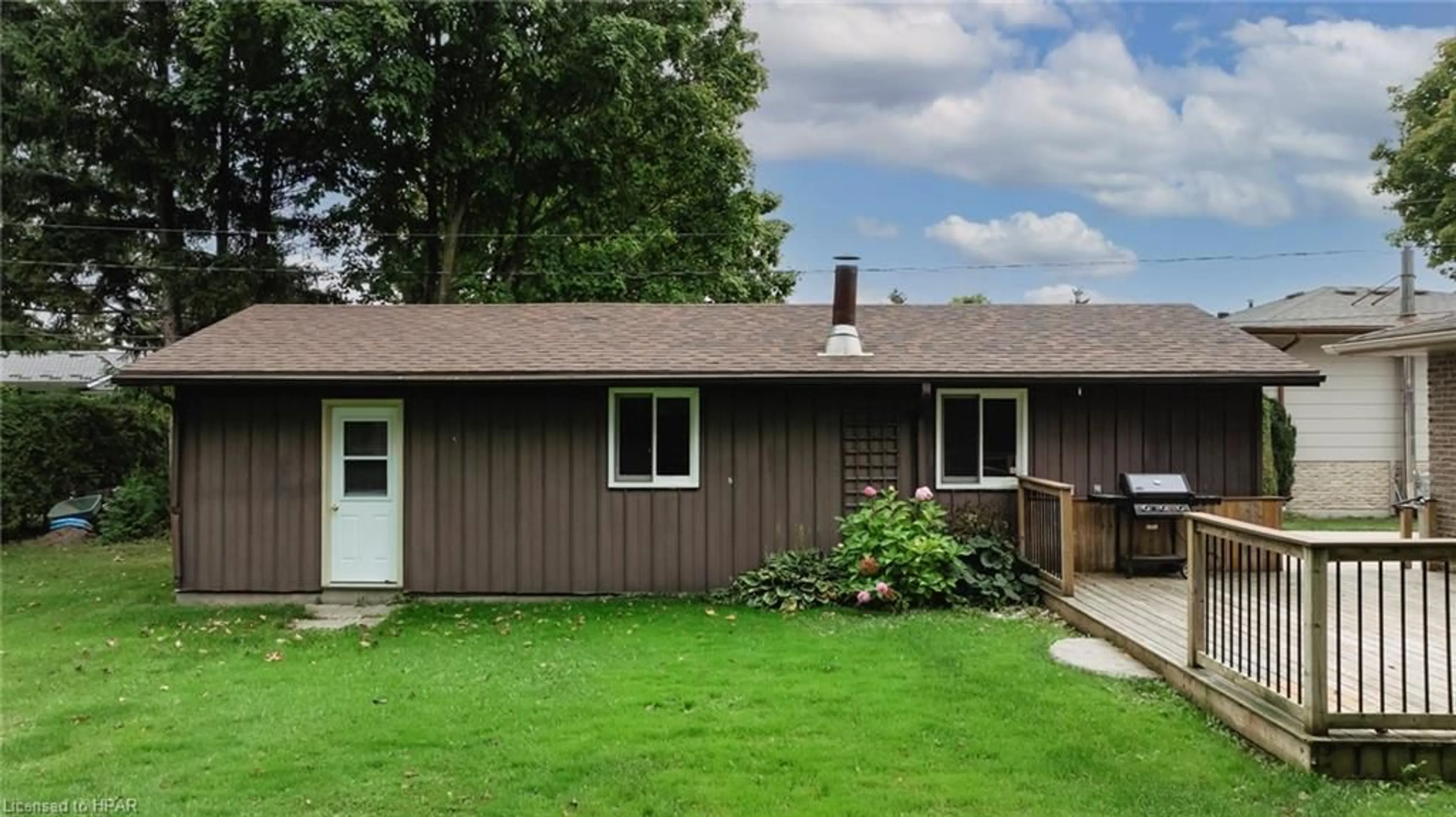 Frontside or backside of a home, cottage for 110 Kent Ave, Lucan Ontario N0M 2J0